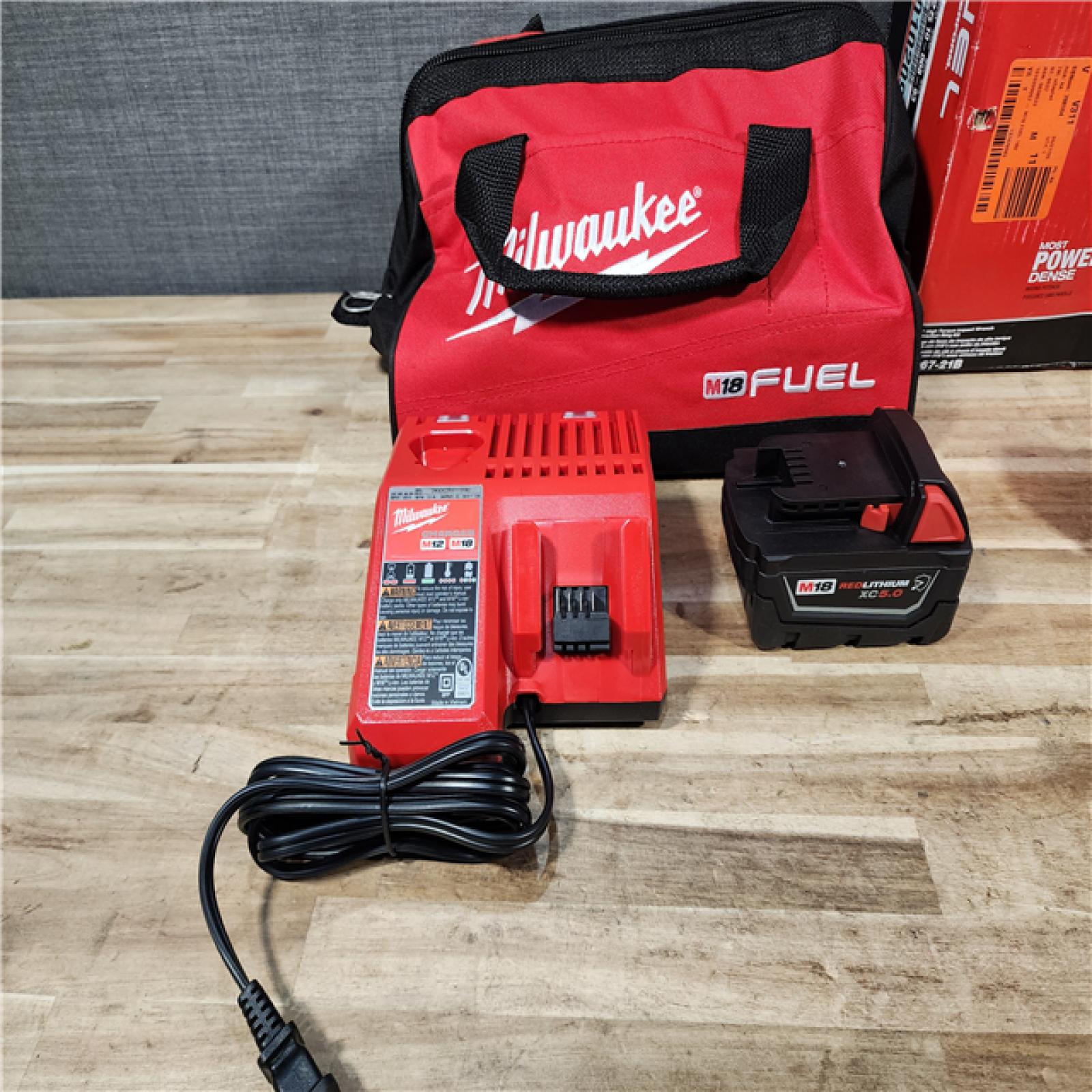 HOUSTON LOCATION - AS-IS Milwaukee FUEL 18V Lithium-Ion Brushless Cordless 1/2 in. Impact Wrench w/Friction Ring Kit
