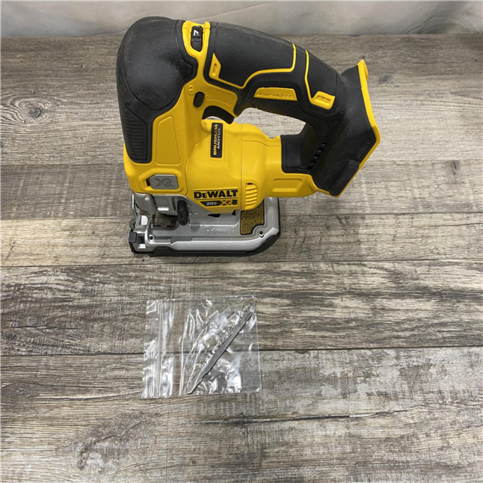 AS-IS DEWALT 20V MAX XR Cordless Brushless Jigsaw (Tool Only)