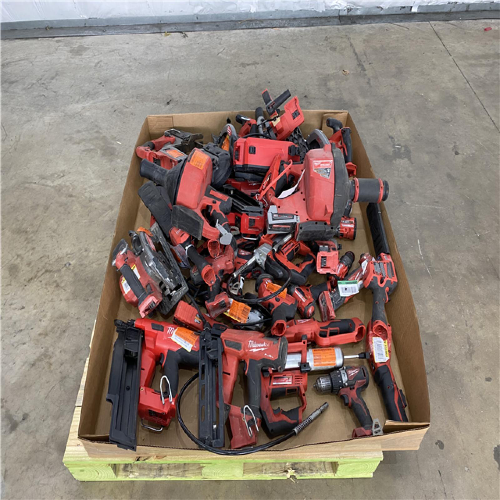 Houston Location AS IS - Tool Pallet