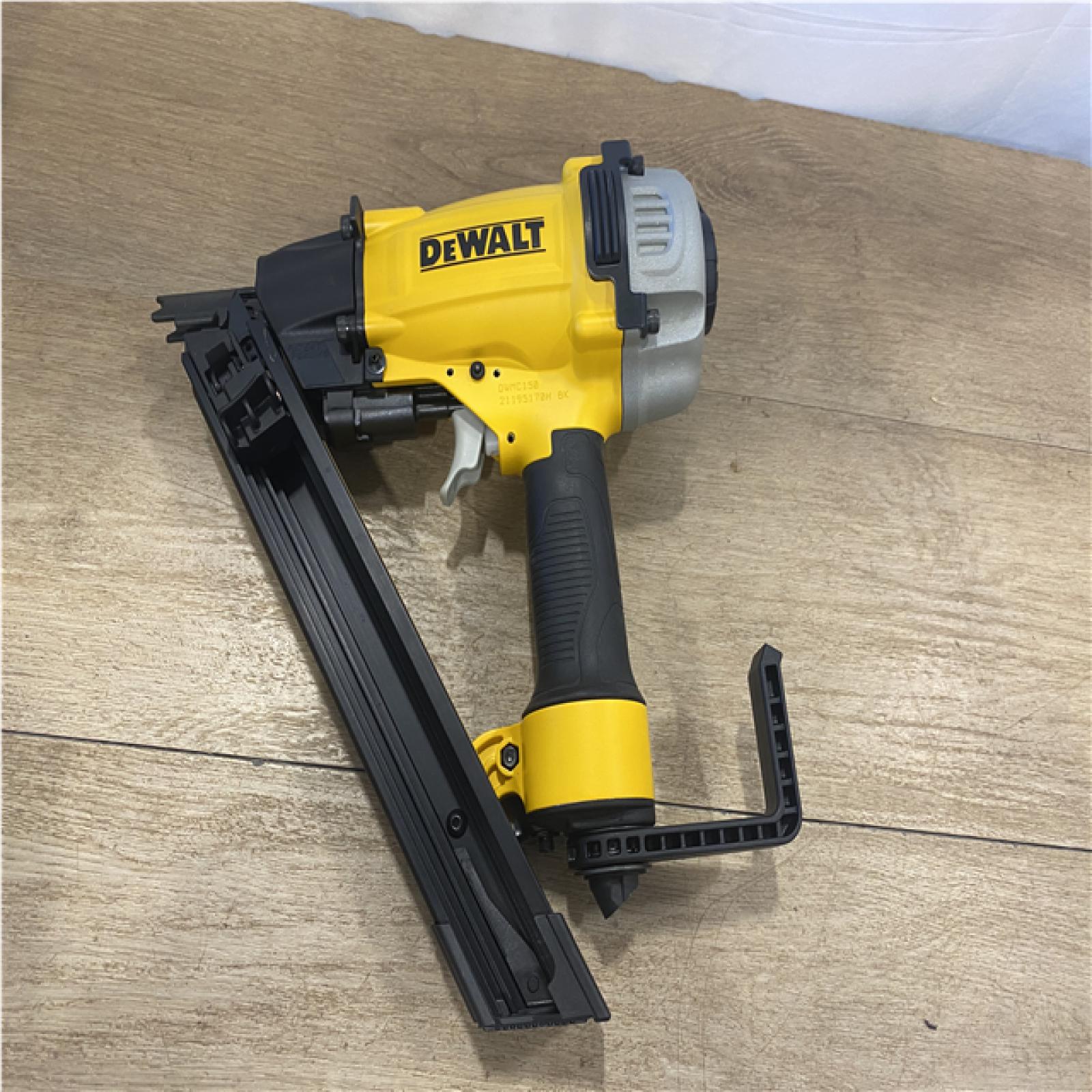 AS-IS 35-Degree Pneumatic Metal Connector Nailer