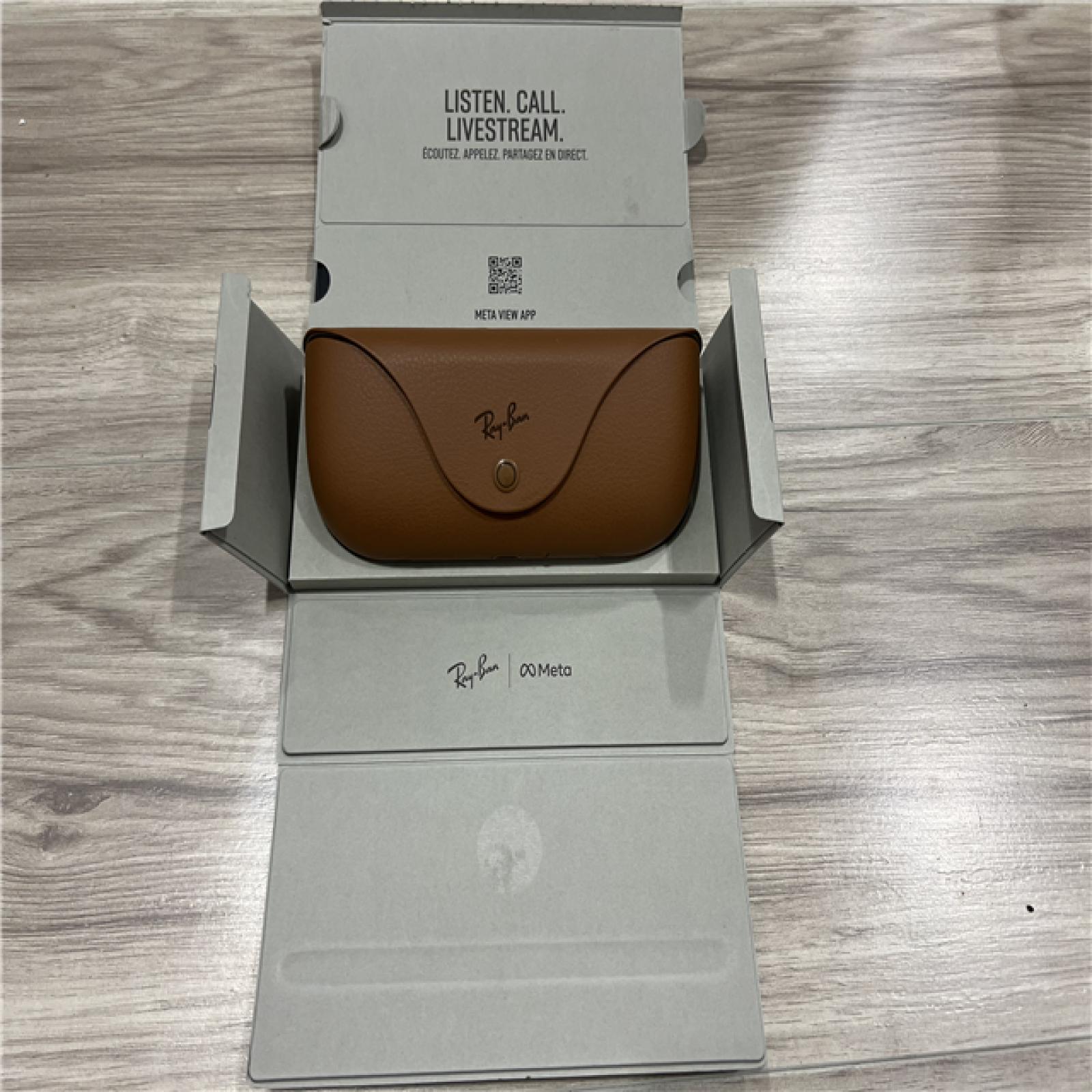 AS-IS Ray-Ban Meta Wayfarer - (Gen 1) Matte Black  Clear to Graphite Green Transitions: Smart Eyewear with Bluetooth  Wi-Fi  Meta AI