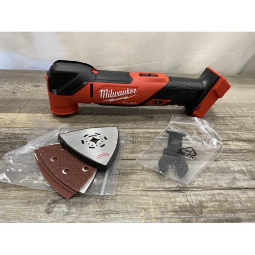 AS-IS Milwaukee FUEL 18V Lithium-Ion Cordless Brushless Oscillating Multi-Tool (Tool-Only)