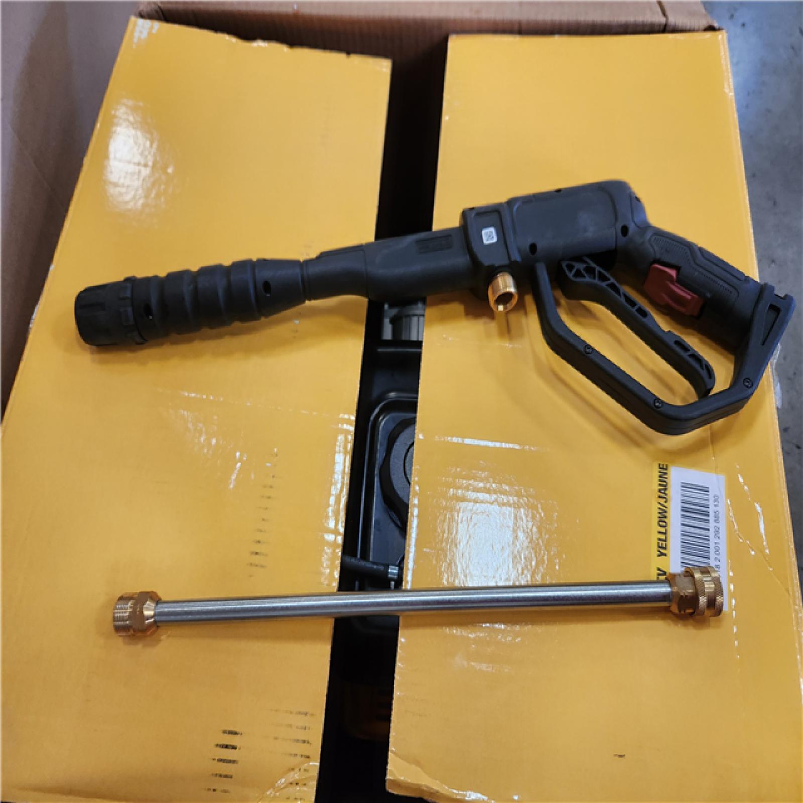 Phoenix NEW DEWALT 3400 PSI 2.5 GPM Gas Cold Water Pressure Washer with DeWalt 210 Engine