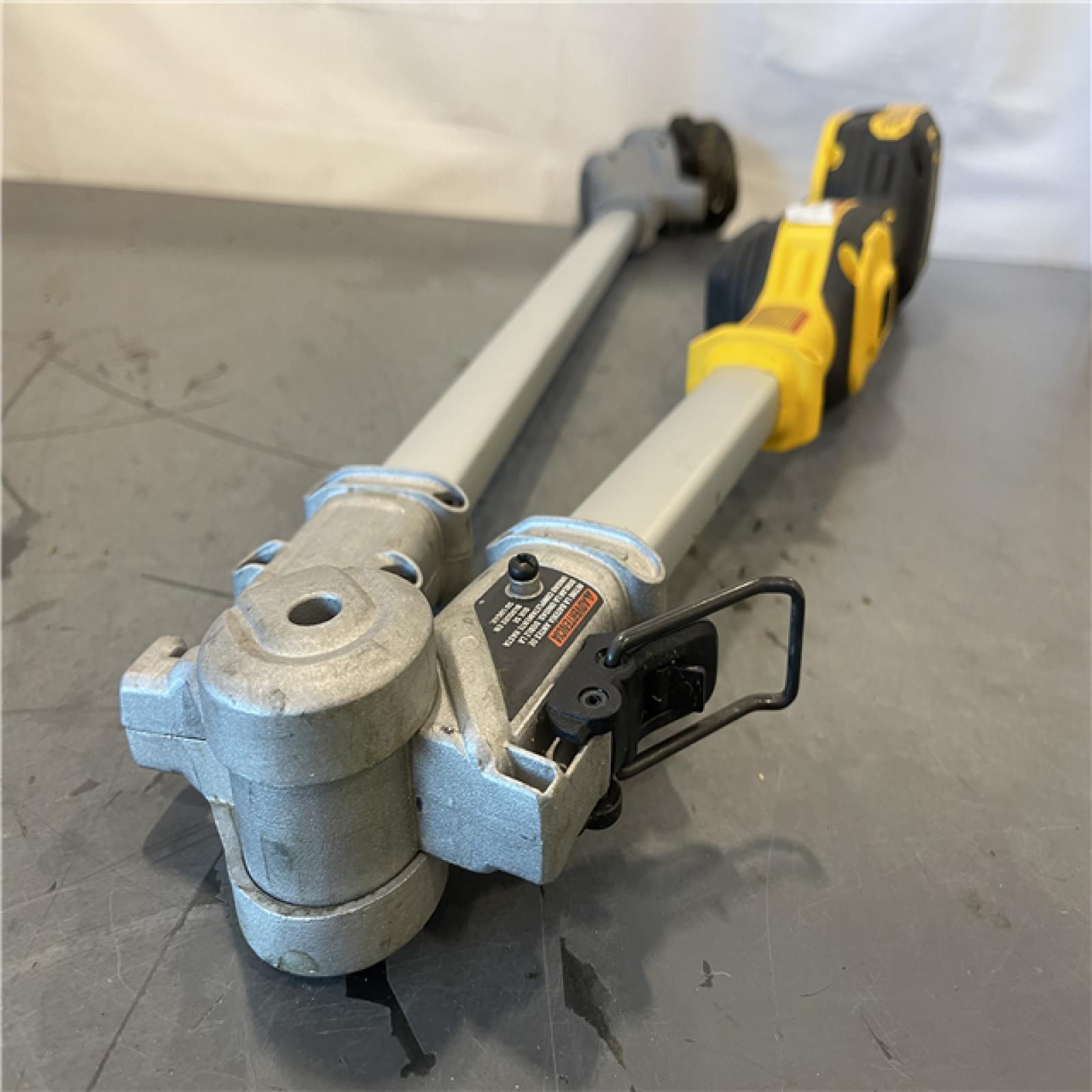 AS-IS - DEWALT 20V MAX 14 in. Brushless Cordless Battery Powered Foldable String Trimmer