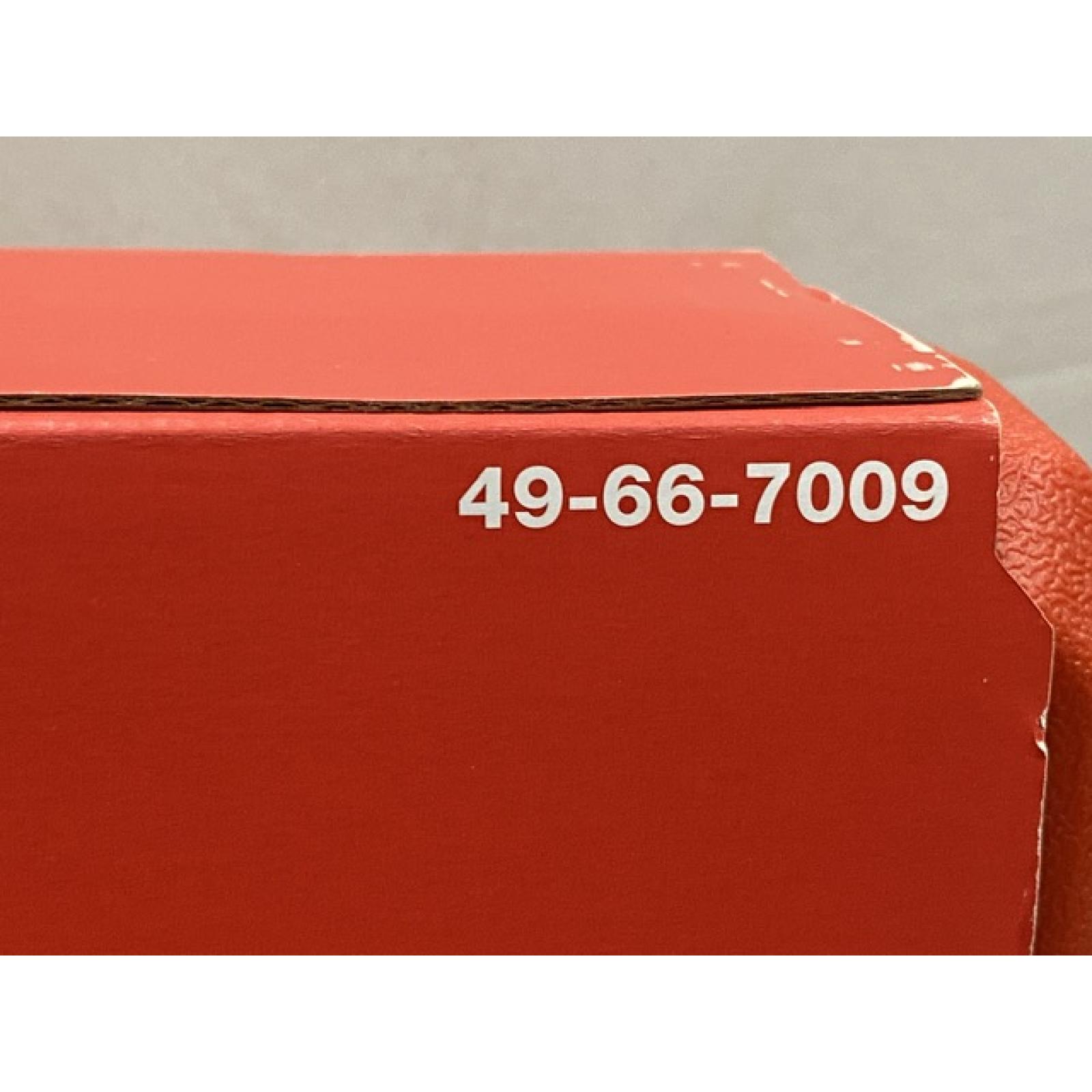 NEW - Milwaukee SHOCKWAVE 3/8 in. Drive SAE and Metric 6 Point Impact Socket Set (43-Piece)