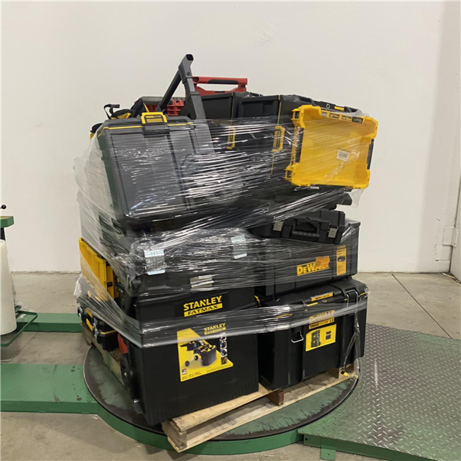 Dallas Location - As-Is Empty Case Tool Pallet