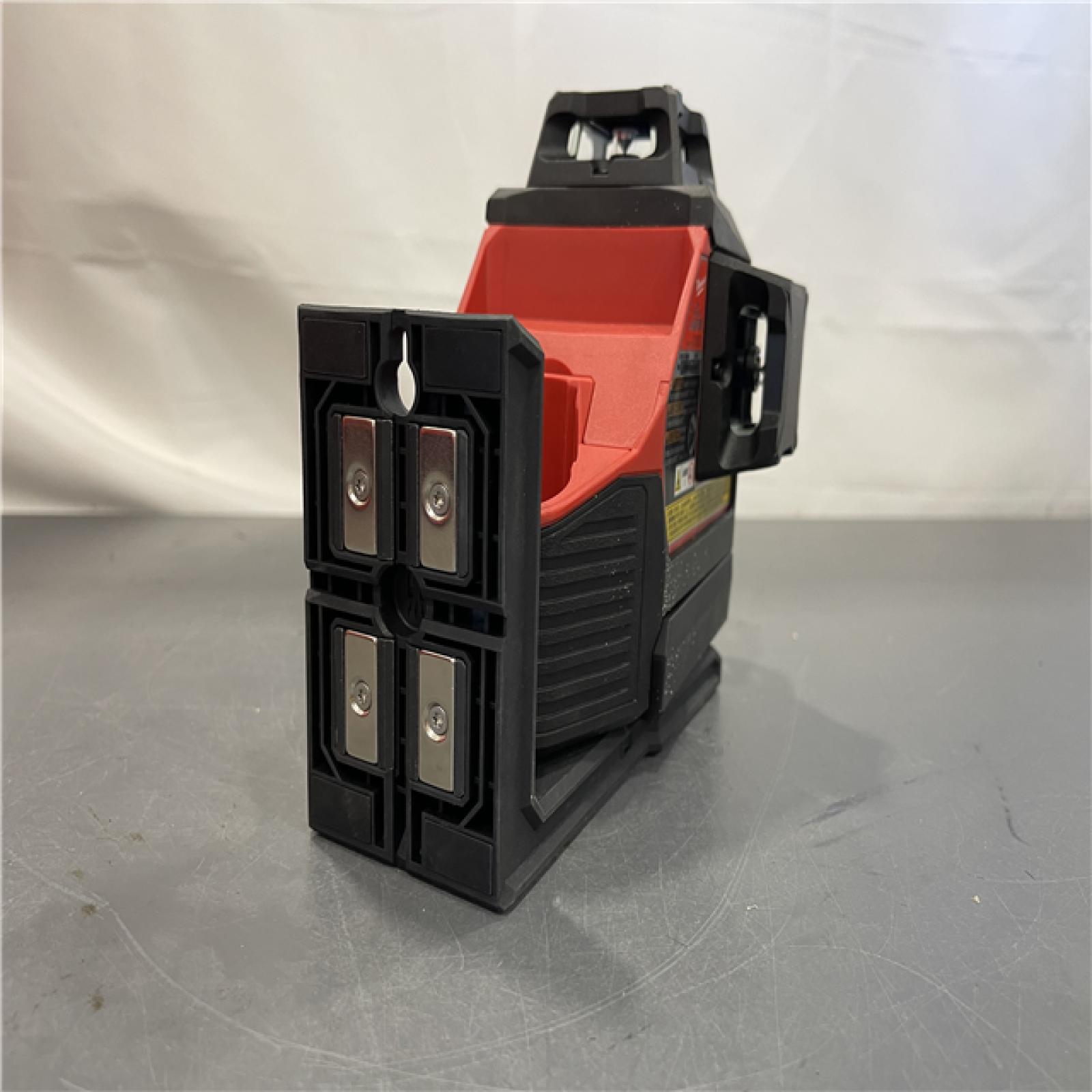 AS-IS - Milwaukee M12 Green Beam Laser 360° 3-Plane Kit