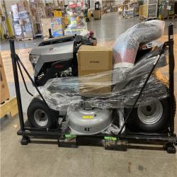 DALLAS LOCATION - Murray MT200 42 in. 19.0 HP 540cc EX1900 Series Briggs and Stratton Engine Automatic Gas Riding Lawn Tractor Mower