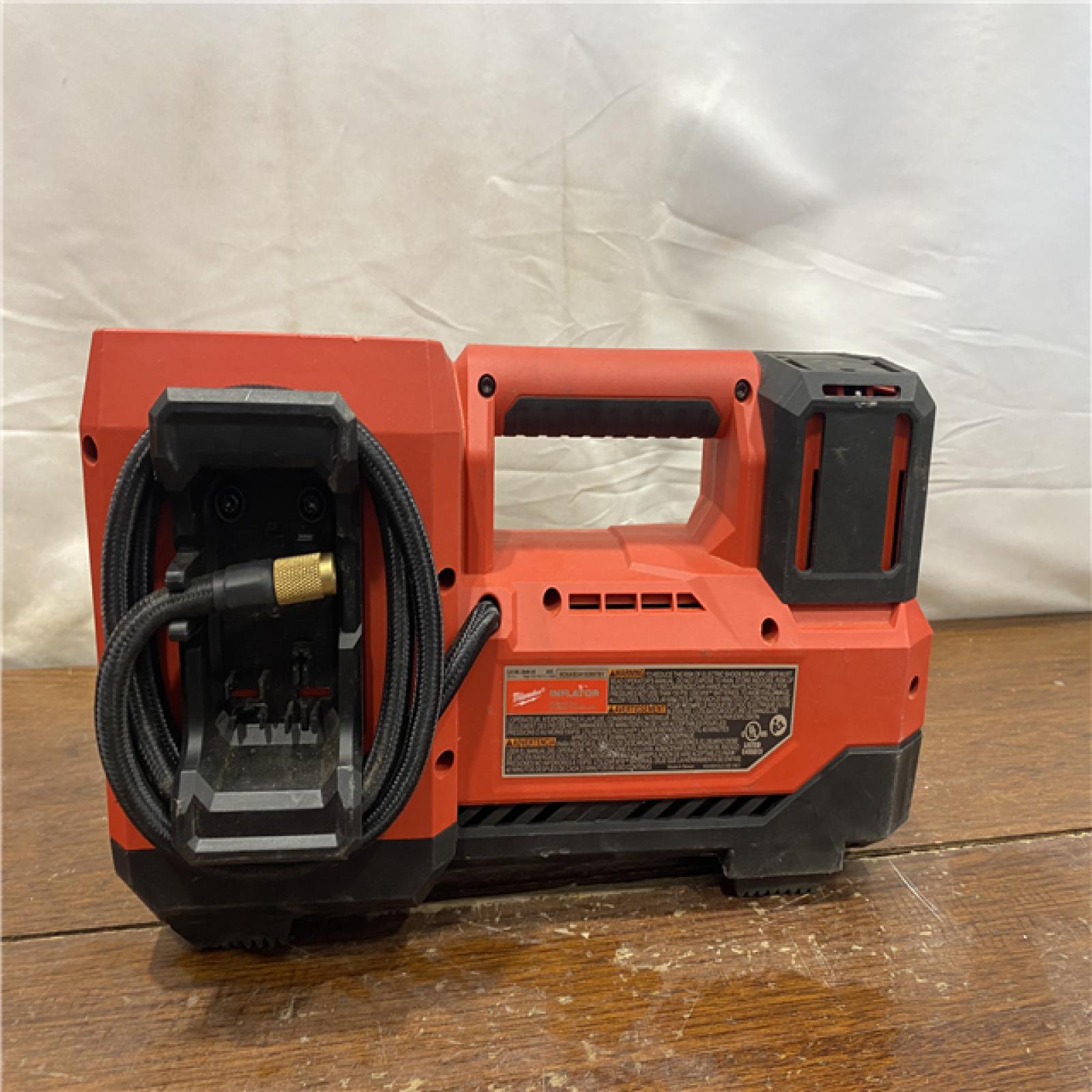 AS-IS Milwaukee M18 18 V 150 PSI Tire Inflator