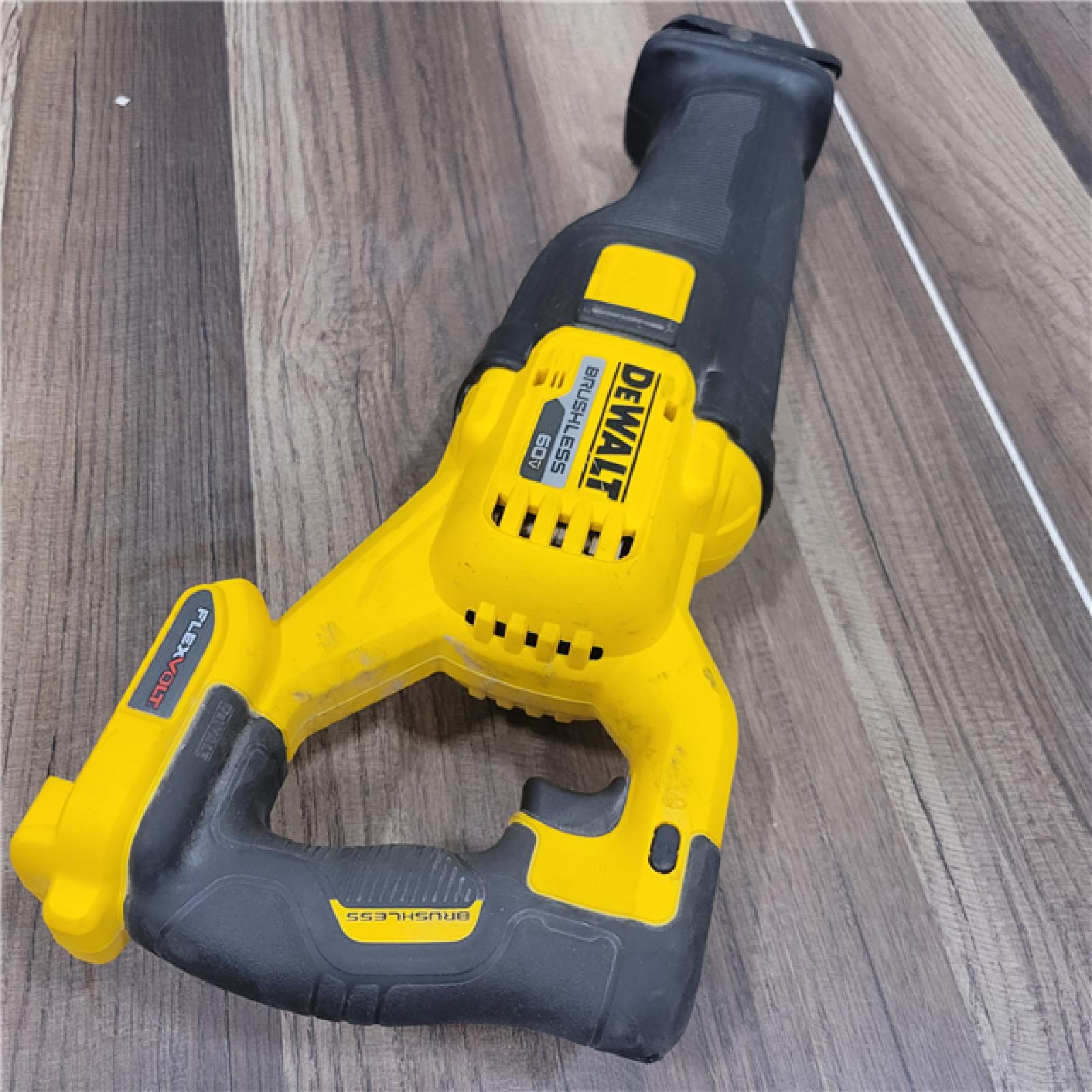 AS-IS DeWalt DCS389B FLEXVOLT 60V MAX Cordless Brushless Reciprocating Saw (Tool-Only)