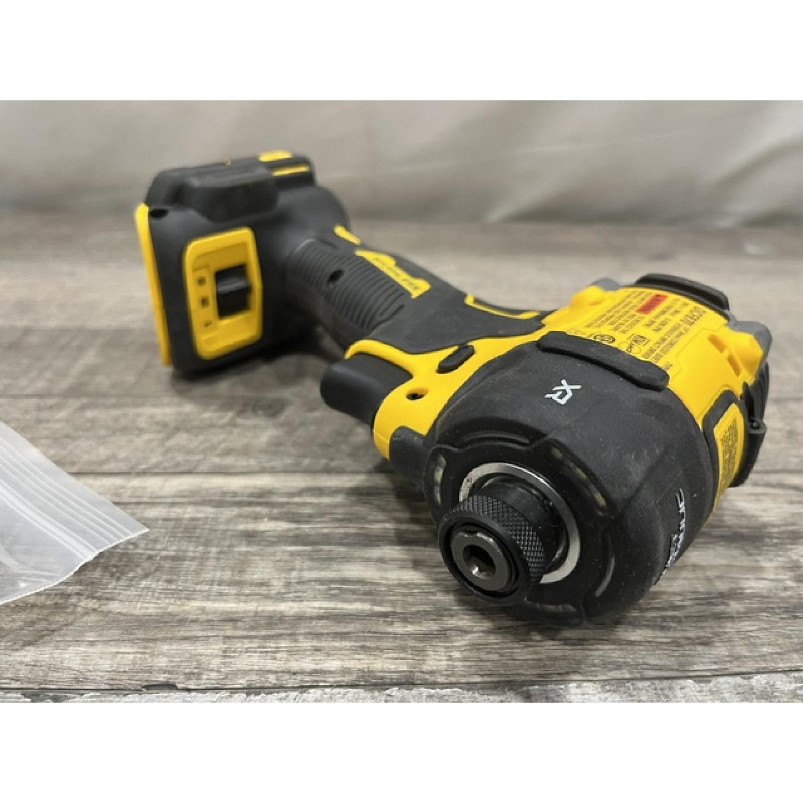 AS-IS DEWALT 20V XR Brushless Cordless 1/4 in. Quiet Hydraulic Impact Driver (Tool-Only)
