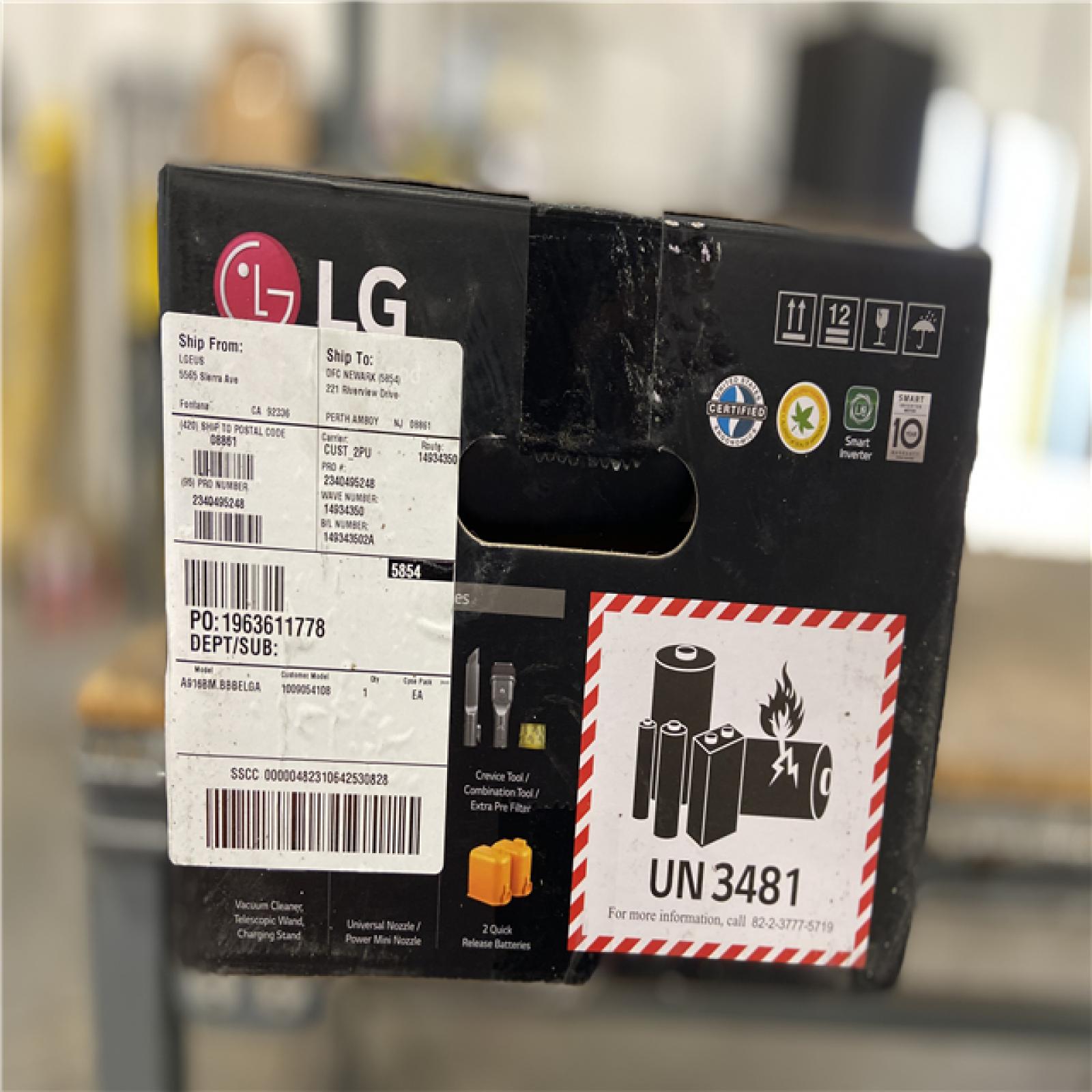 DALLAS LOCATION - LG CordZero Bagless Cordless Stick Vacuum W/Charge Stand