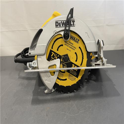 AS-IS - DeWalt 15 Amps 7-1/4 in. Corded Brushed Circular Saw
