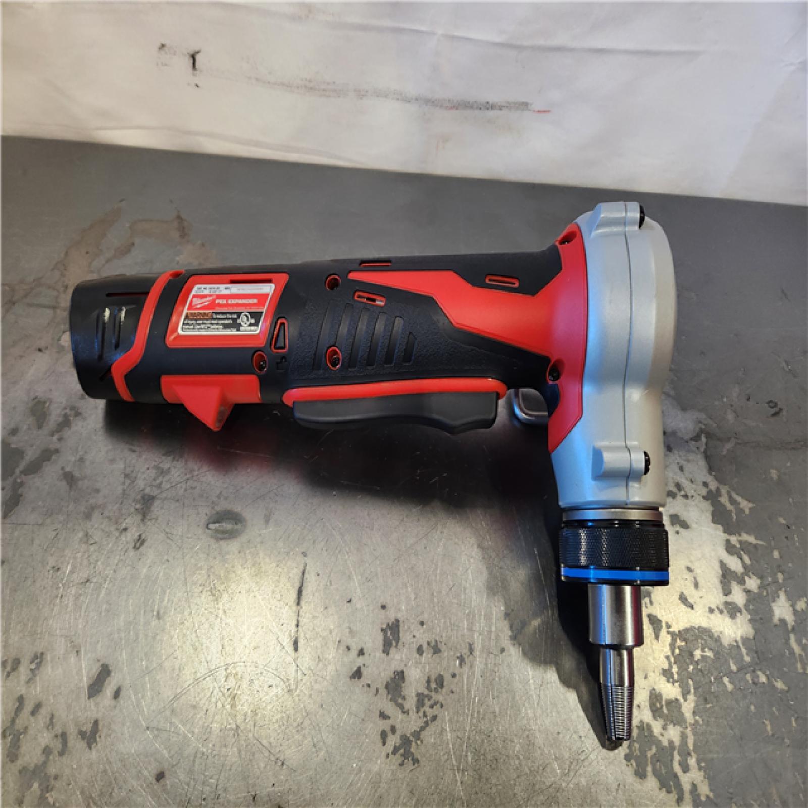 AS-IS- M12 12-Volt Lithium-Ion Cordless PEX Expansion Tool Kit with (2) 1.5 Ah Batteries  (3) Expansion Heads and Hard Case