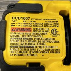AS-IS DEWALT Atomic 20V Max Lithium-Ion Brushless Cordless Compact 1/4 in. Impact Driver Kit