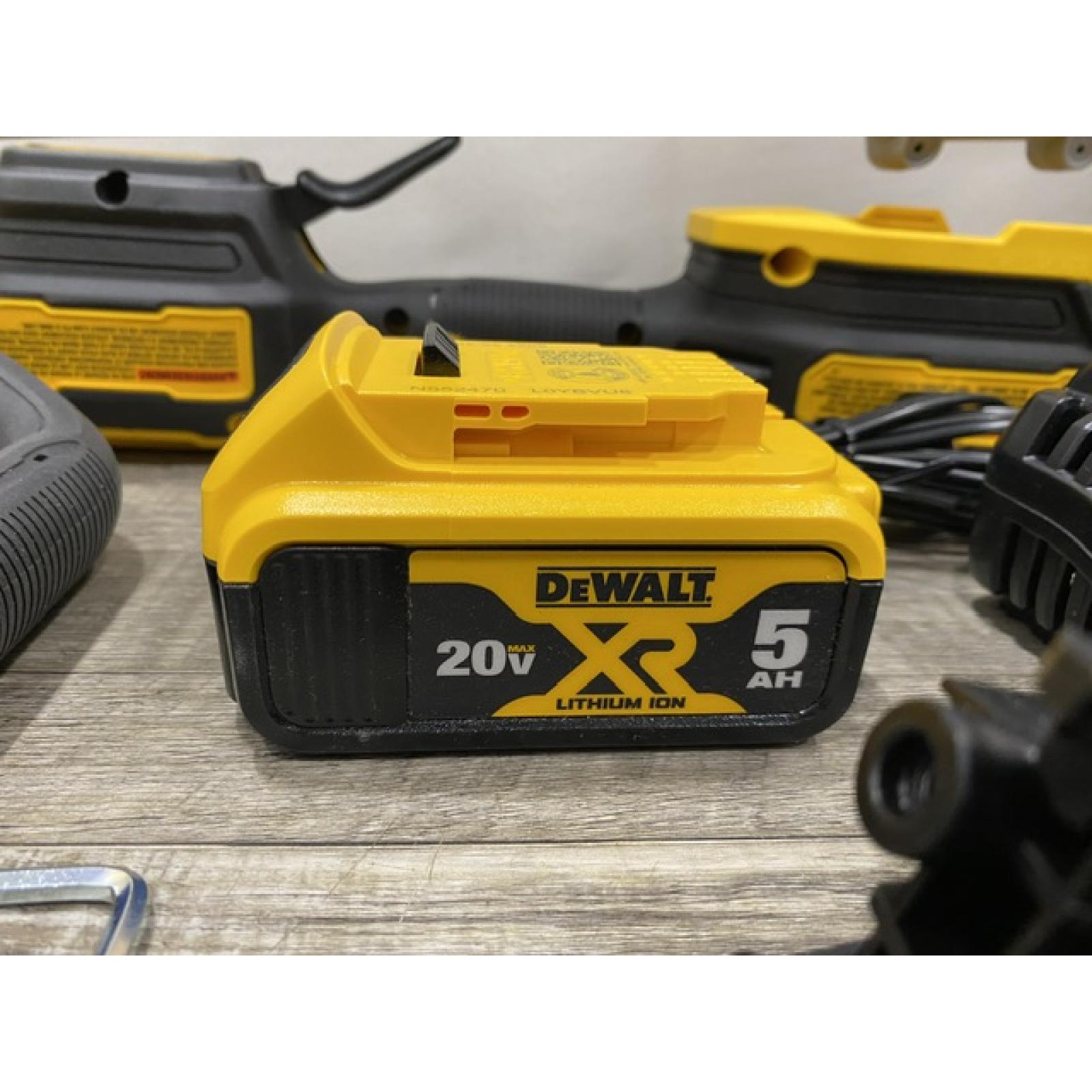 AS-IS DEWALT 20V MAX 14 in. Brushless Cordless Battery Powered Foldable String Trimmer Kit