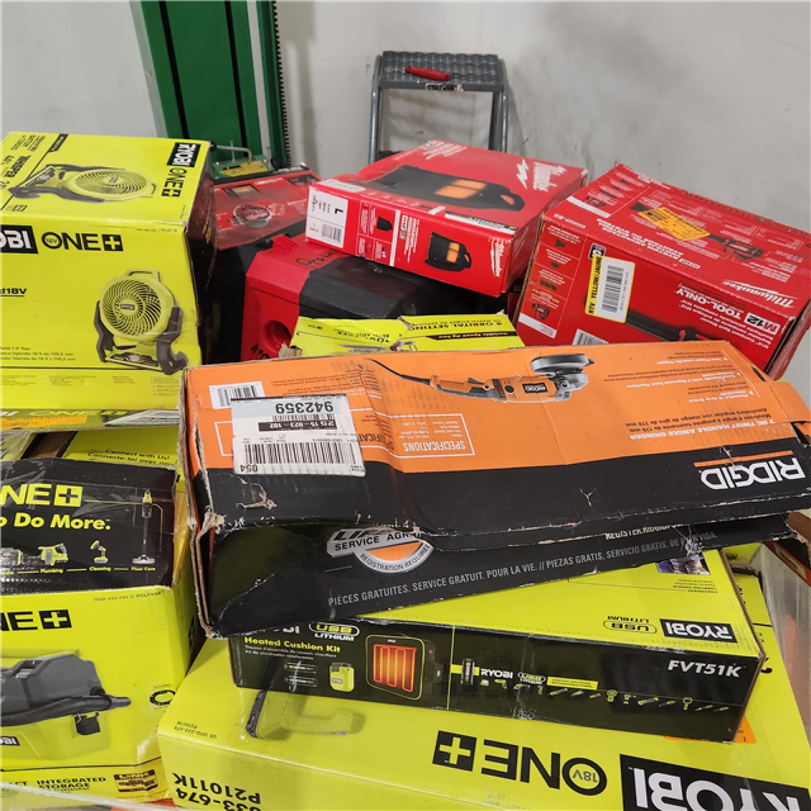 Dallas Location - As-Is Tool Pallet