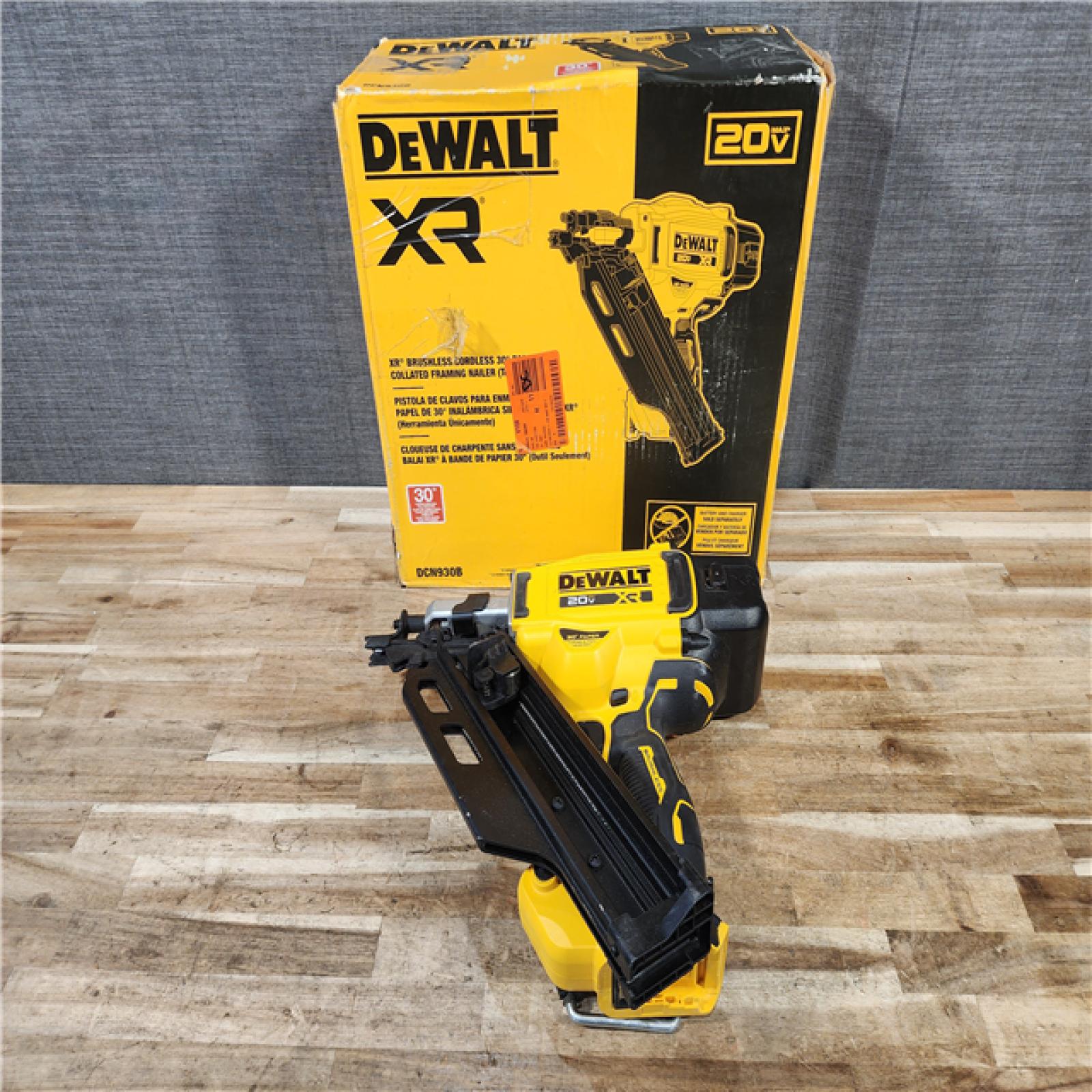 HOUSTON LOCATION - AS-IS DEWALT 20V 30 Degree Cordless Framing Nailer (Tool-Only)