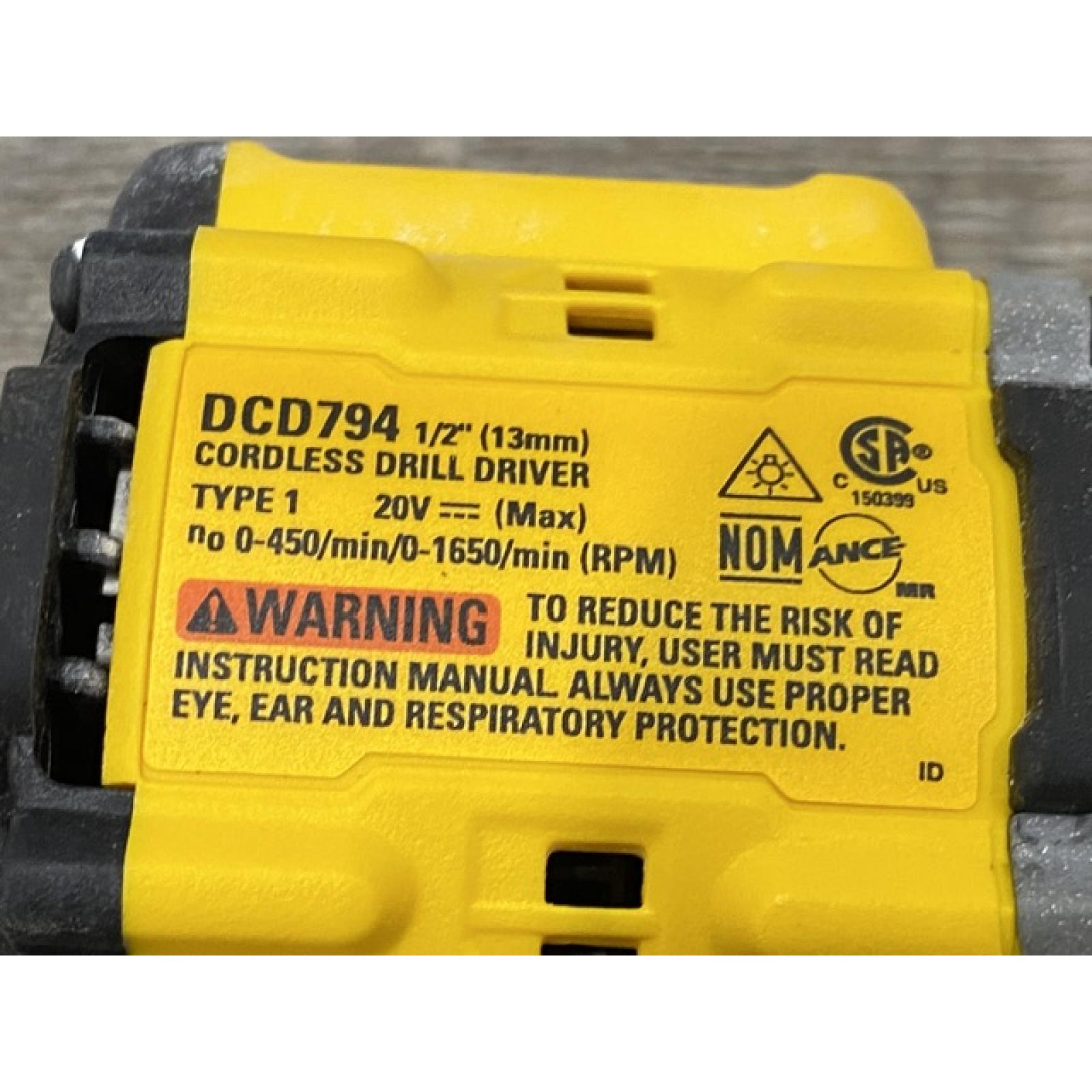 AS-IS DEWALT Atomic 20V Lithium-Ion Cordless Compact 1/2 in. Drill/Driver Kit