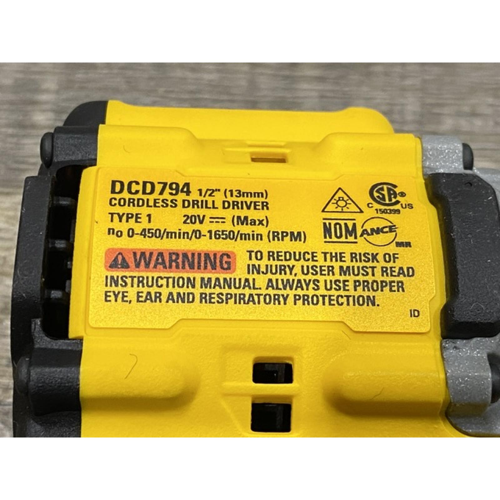 AS-IS DEWALT Atomic 20V Lithium-Ion Cordless Compact 1/2 in. Drill/Driver Kit