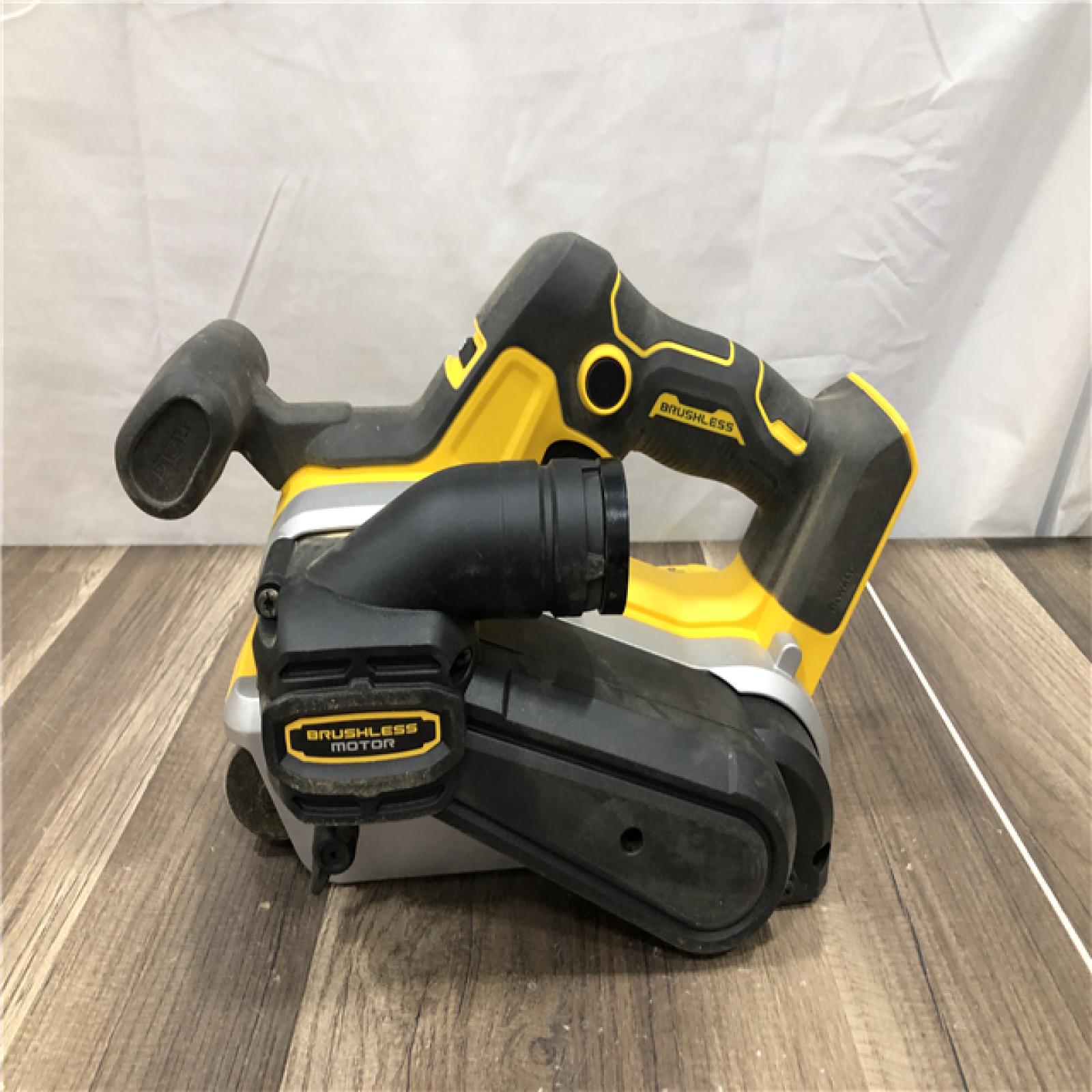 AS-IS DEWALT 20-Volt Cordless Belt Sander (Tool-Only)