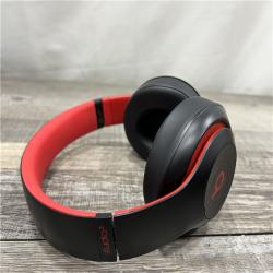 AS-IS Beats Studio3 Wireless Over-Ear Headphones The Beats Decade Collection Defiant