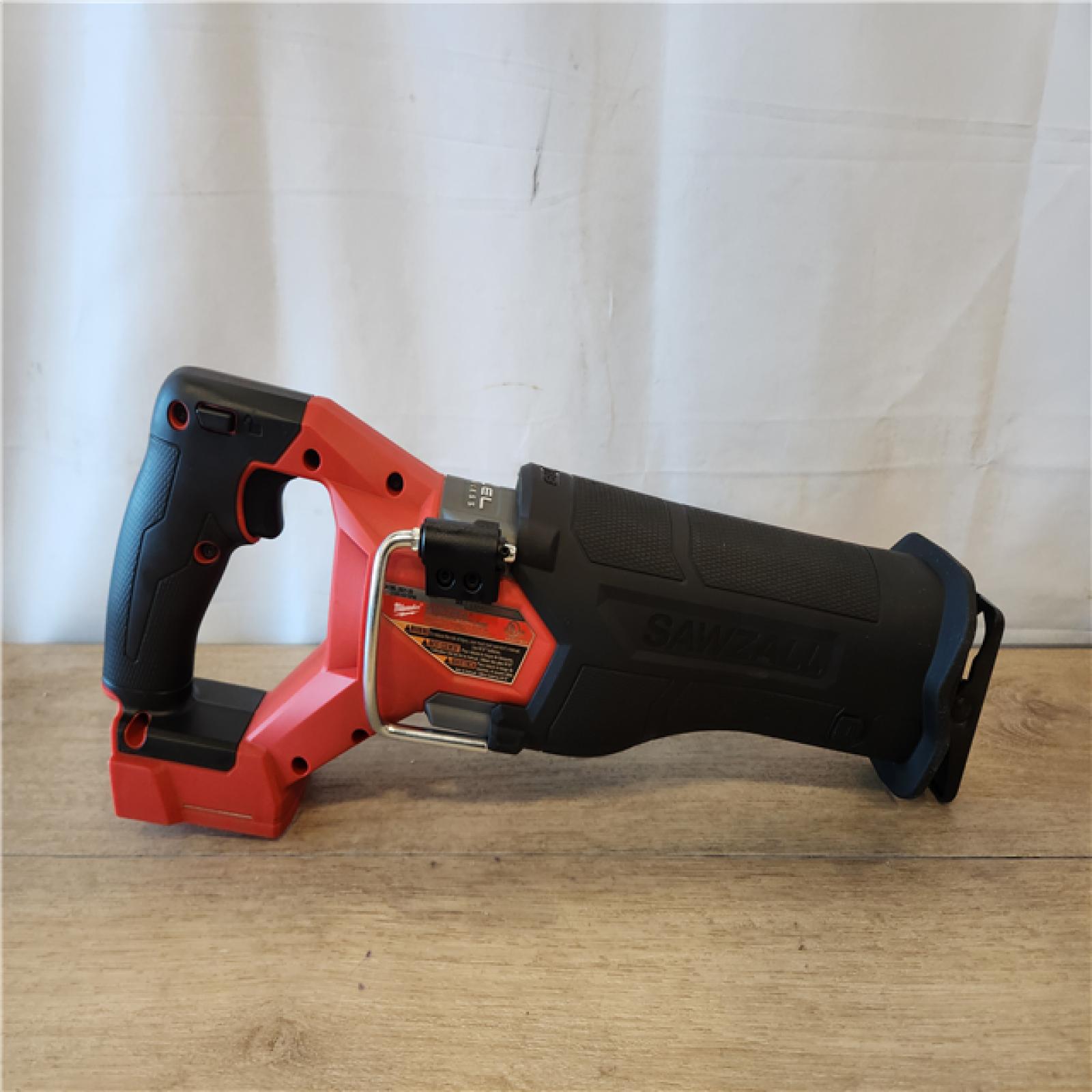 AS-IS- Milwaukee FUEL GEN-2 18V Lithium-Ion Brushless Cordless SAWZALL Reciprocating Saw (Tool-Only)