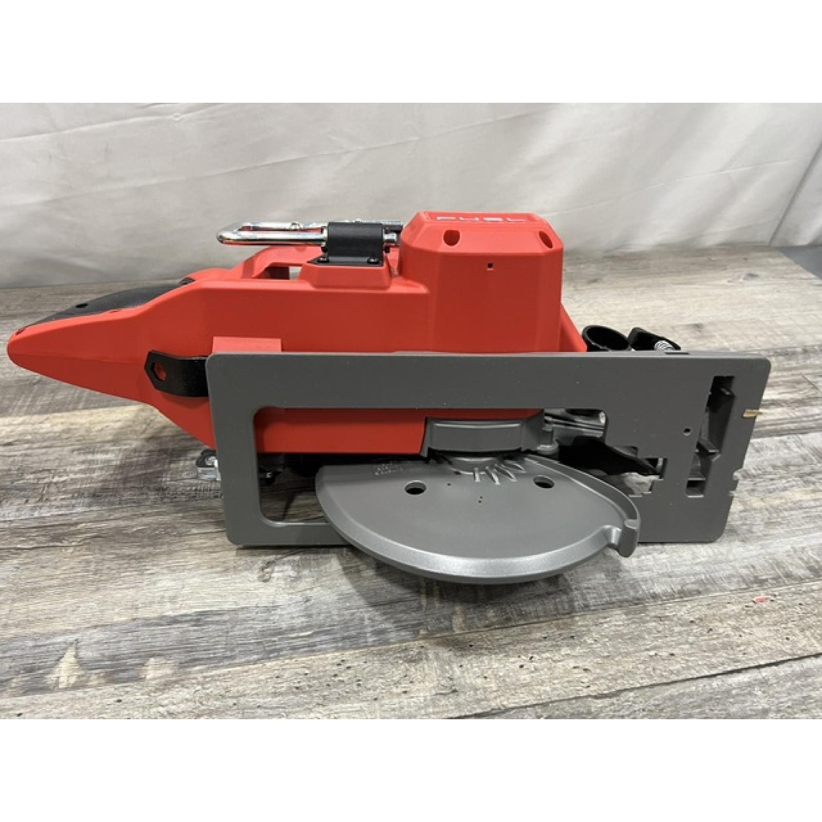 AS-IS Milwaukee FUEL 18V Lithium-Ion Cordless 7-1/4 in. Rear Handle Circular Saw (Tool-Only)