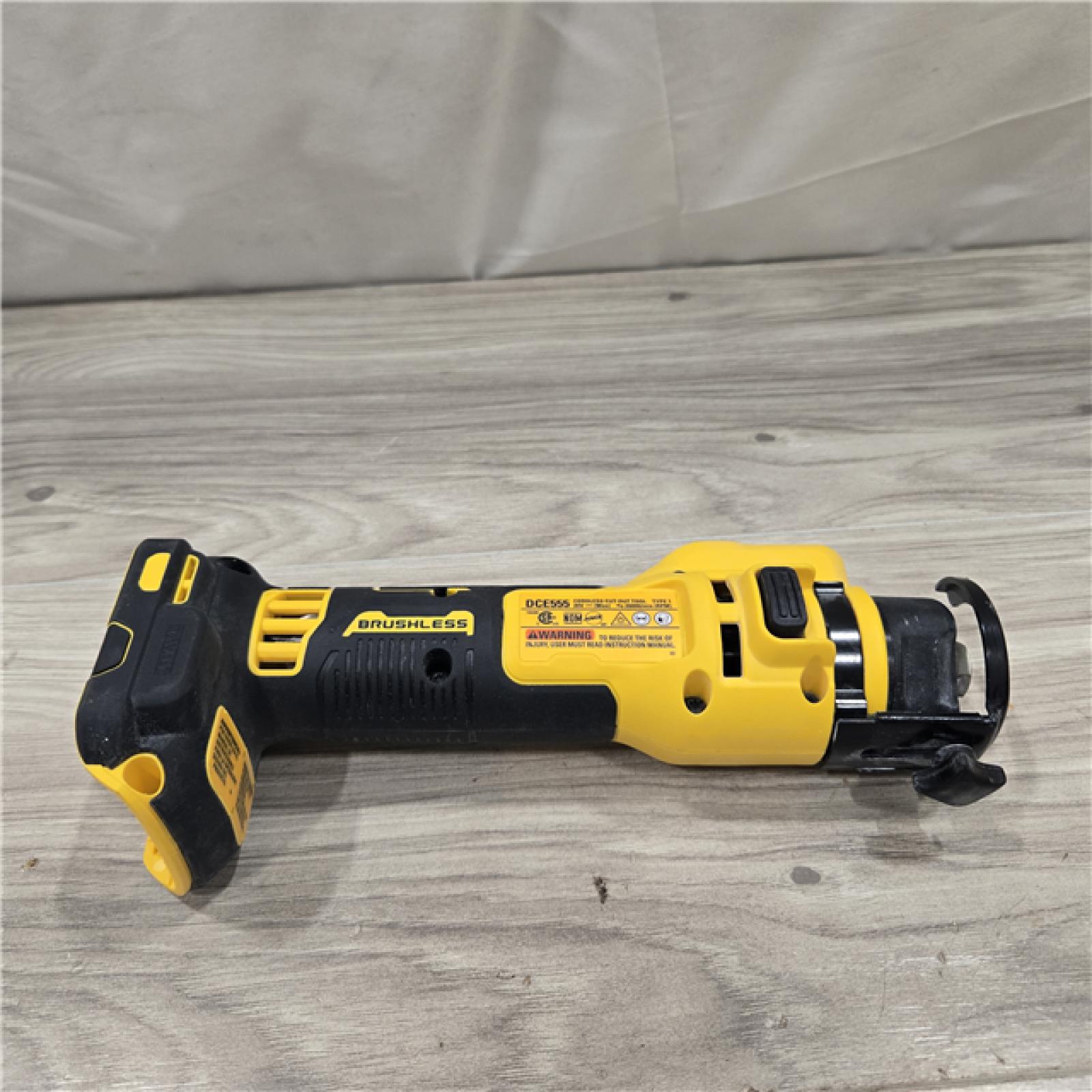 AS-IS DEWALT 20V MAX Cordless Cut-Out Tool (Tool-Only)