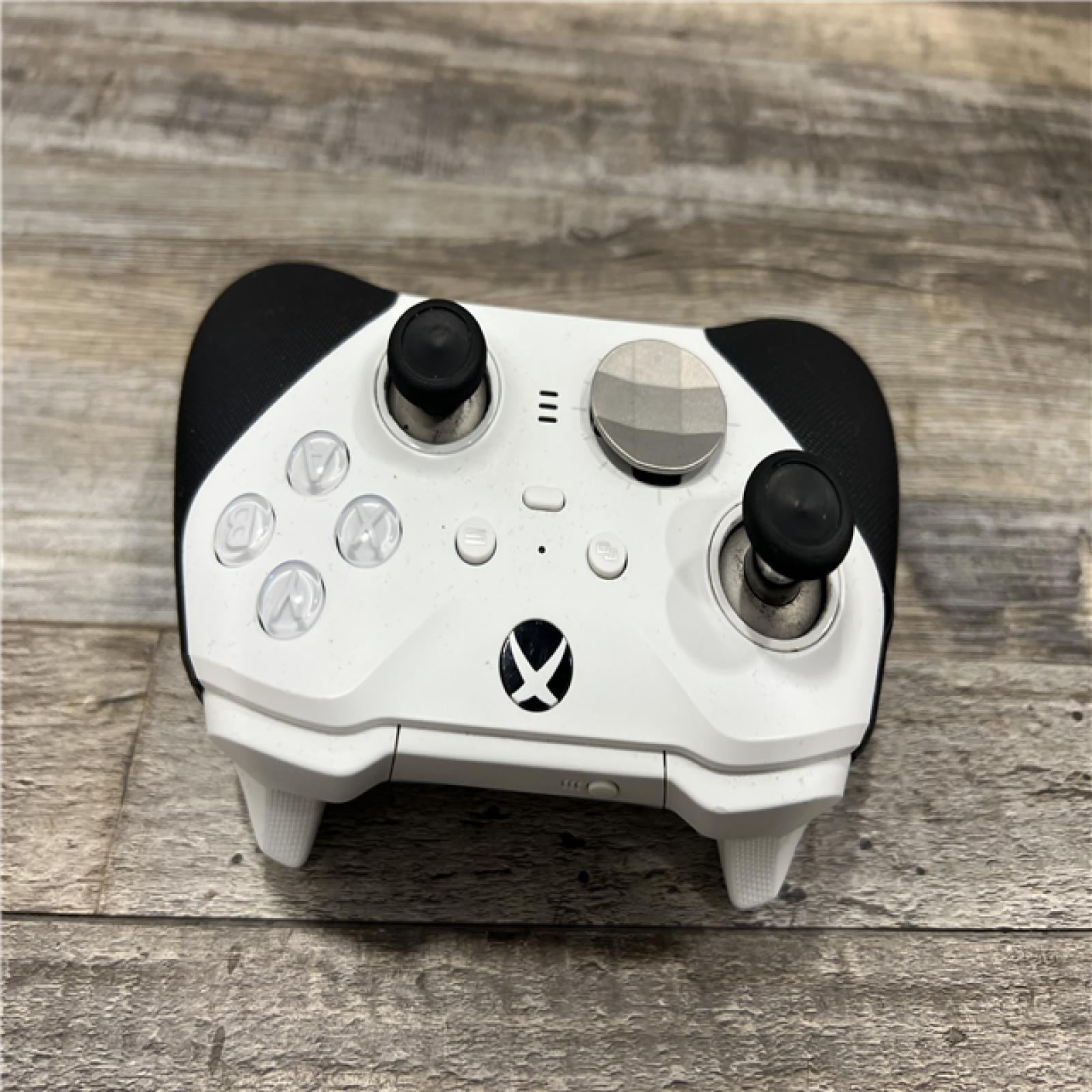 AS-IS Xbox Elite Series 2 Core Wireless Controller - White/Black