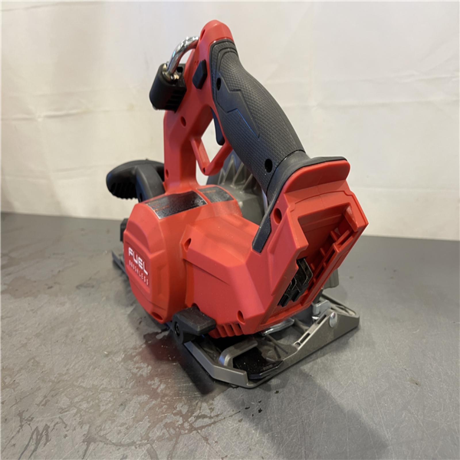 AS-IS - Milwaukee M18 FUEL 7-1/4 Inch Circular Saw