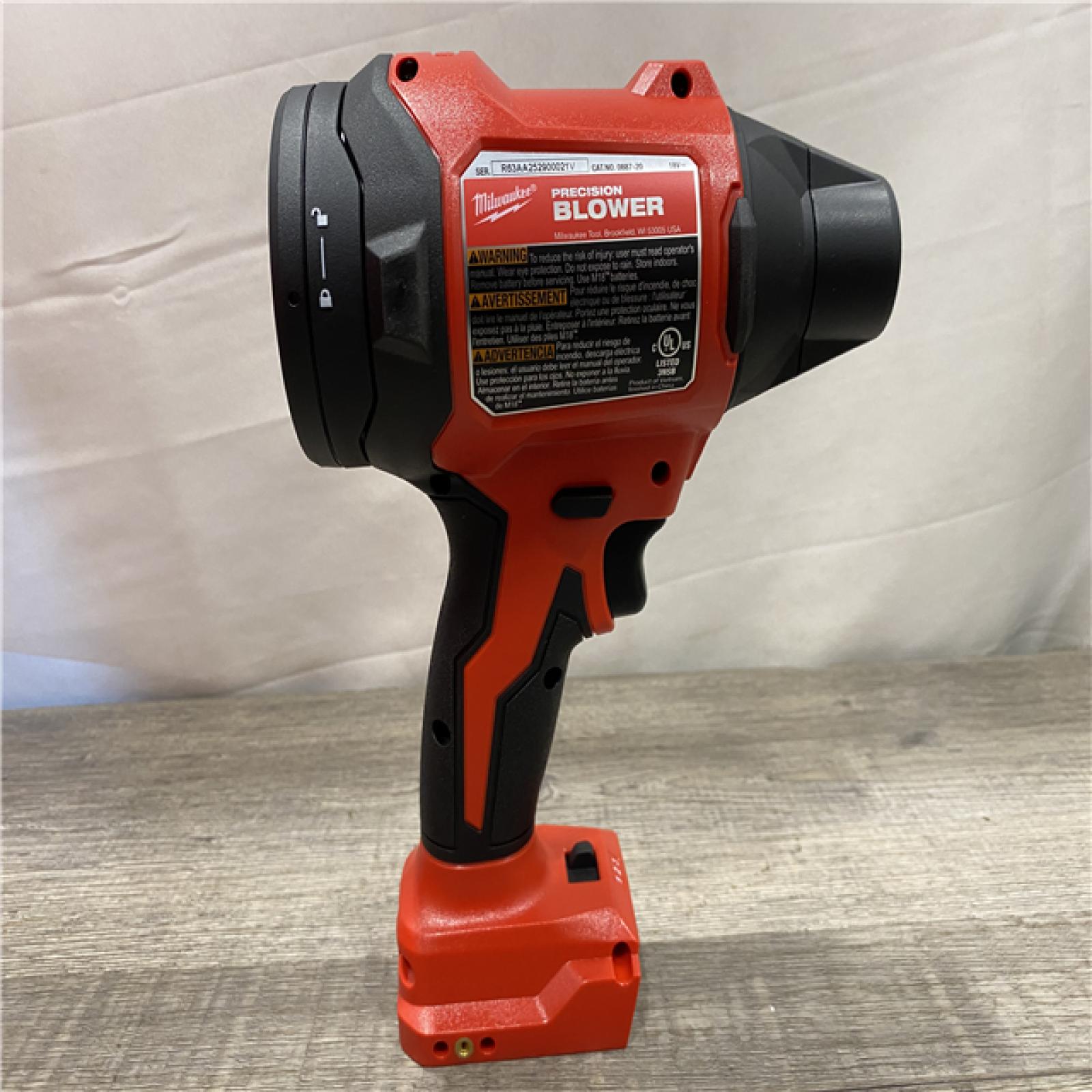 AS-IS Milwaukee 18V Lithium-Ion 570 MPH Brushless Cordless Precision Blower (Tool-Only)