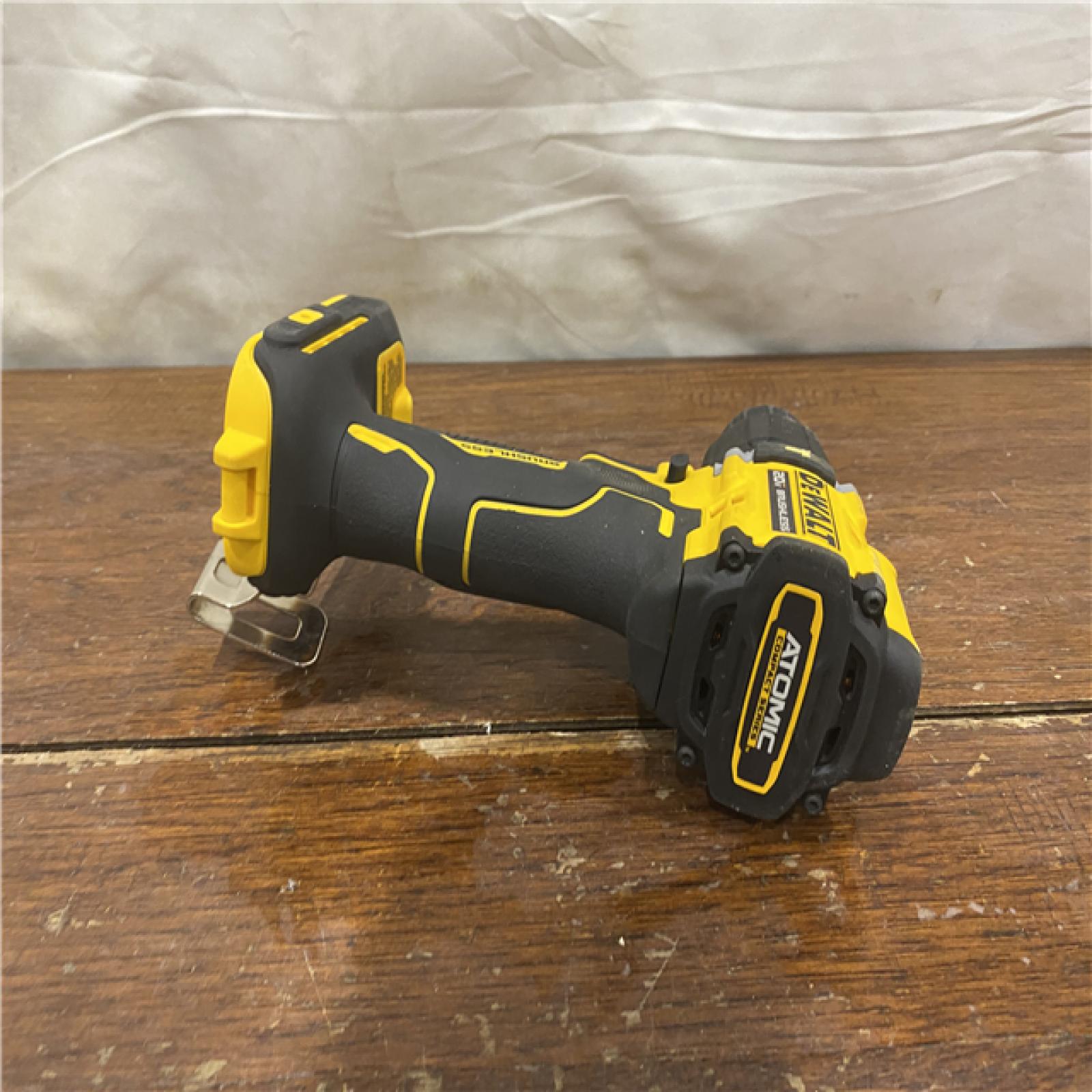 AS-IS DEWALT ATOMIC 20-Volt Lithium-Ion Cordless 1/2 in. Compact Hammer Drill with 3.0Ah Battery, Charger and Bag