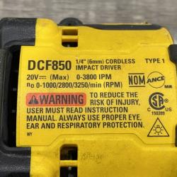 AS-IS DEWALT ATOMIC 20V MAX Lithium-Ion Cordless 1/4 in. Brushless Impact Driver Kit