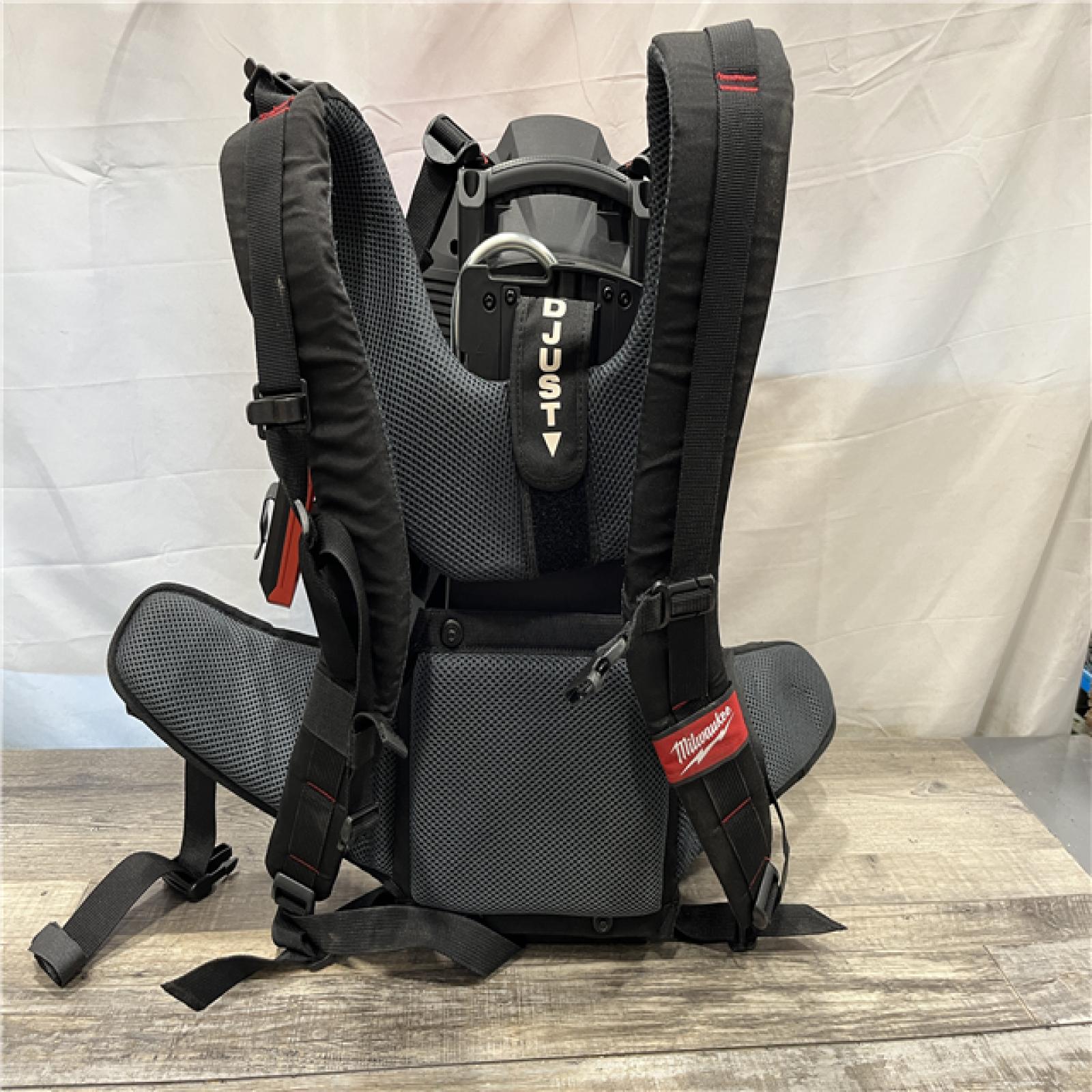 AS-IS MWK0895-20 M18 Fuel 3-in-1 Backpack