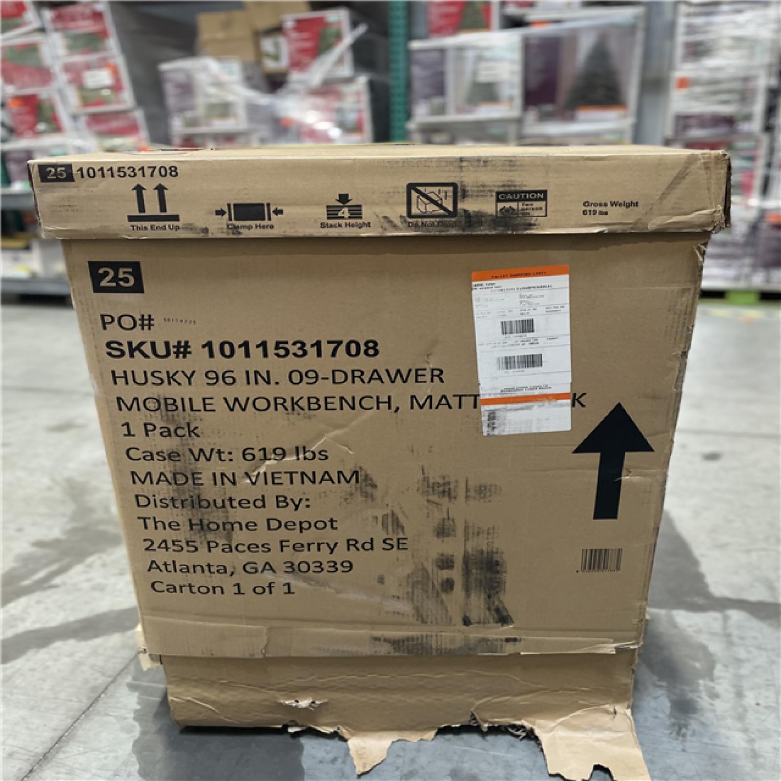 DALLAS LOCATION -AS-IS HUSKY 96IN MOBILE WORKBENCH MATTE BLACK