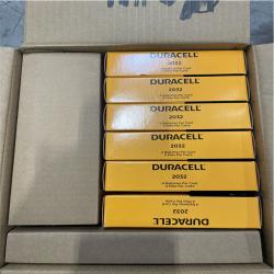 DALLAS LOCATION- NEW! DURACELL 3-Volt Lithium Coin Battery with Child Safety Features for Apple AirTag and Key Fobs (4-Pack) (144 BATTERIES TOTAL)