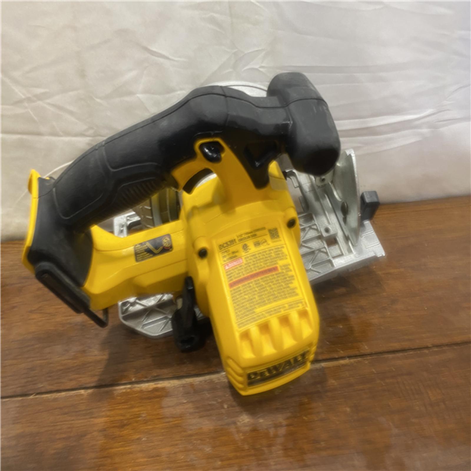 AS-IS DeWALT DCS565B 20V Max Brushless 6.5   Cordless Circular Saw