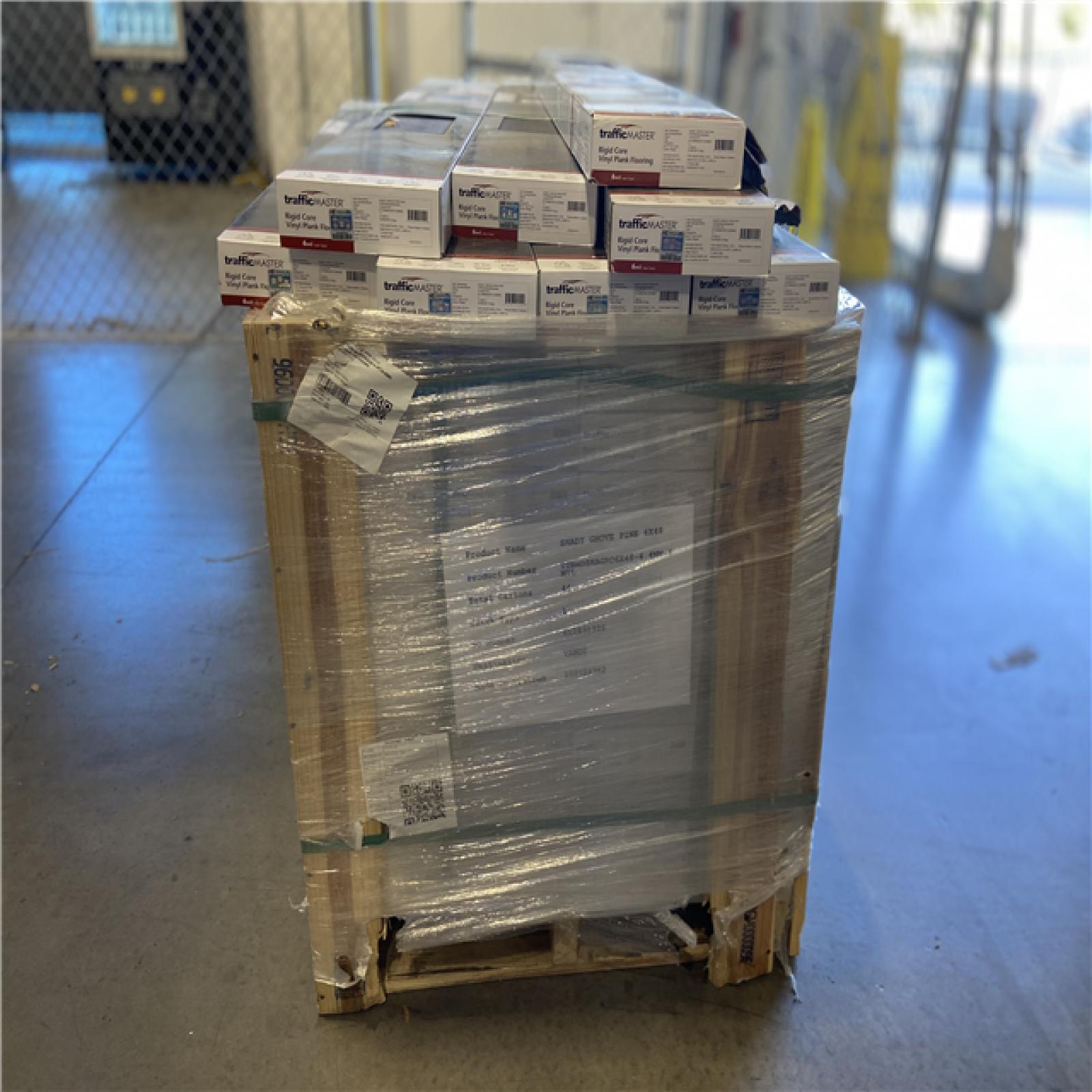 DALLAS LOCATION - TrafficMaster Shady Grove Pine 6 MIL x 6 in. W x 48 in. L Waterproof Click Lock Luxury Vinyl Plank Flooring (21.95 sqft/case) - 52 CASES