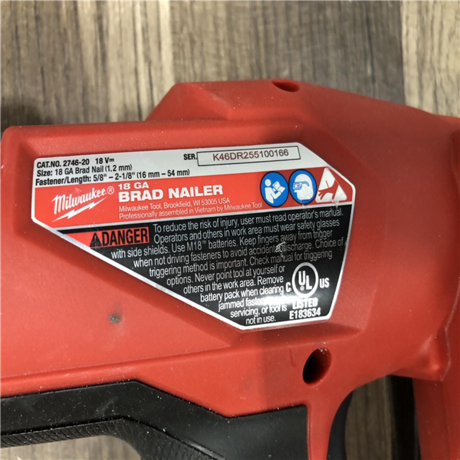 AS-IS Milwaukee FUEL 18-Volt Lithium-Ion Brushless Cordless Gen II 18-Gauge Brad Nailer (Tool-Only)