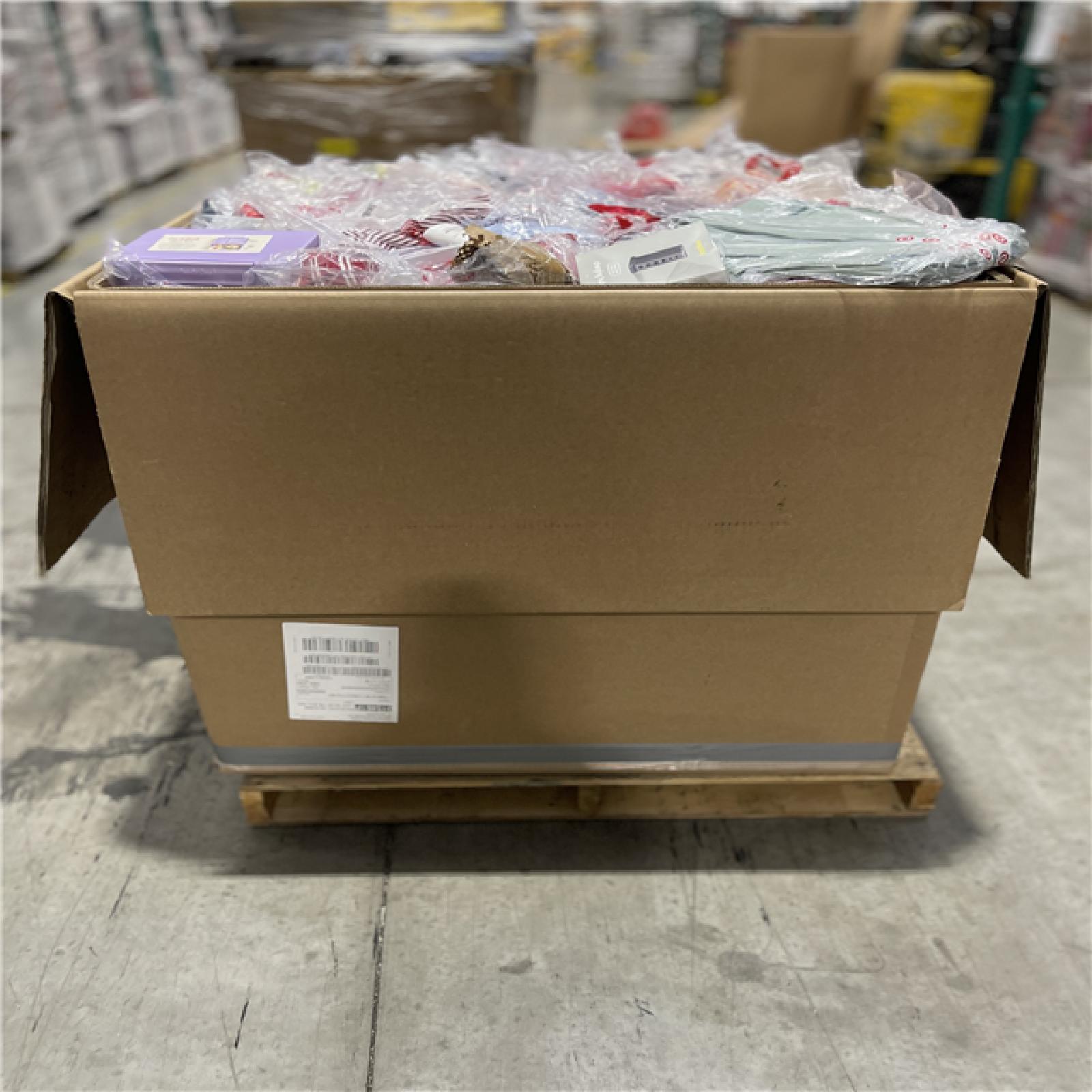 DALLAS LOCATION- NEW!- BULLSEYE MIXED PALLET