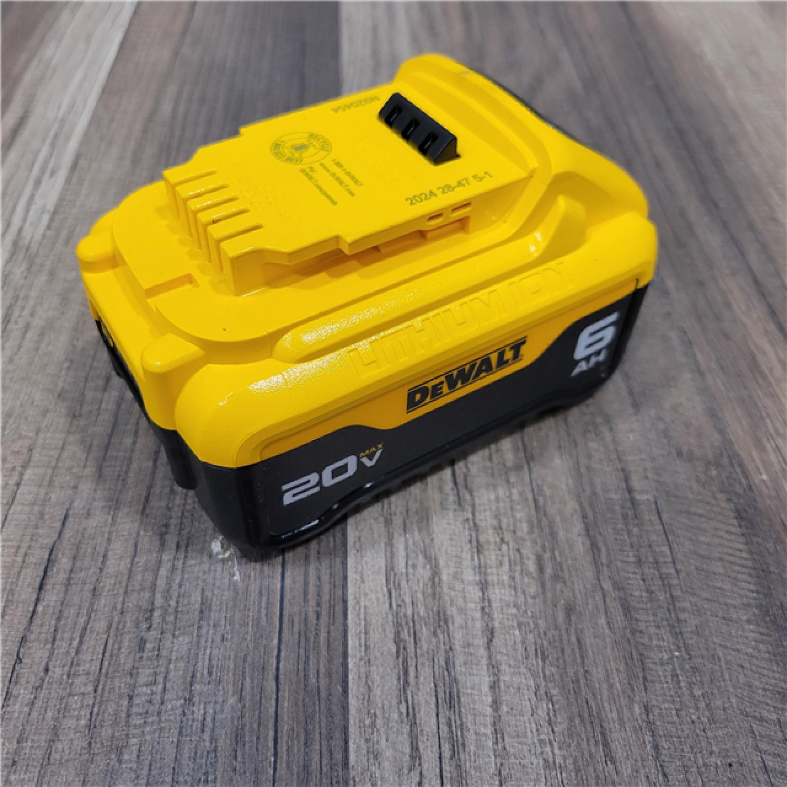 LIKE NEW! DEWALT 20-Volt MAX XR Lithium-Ion Premium Battery Pack 6.0Ah
