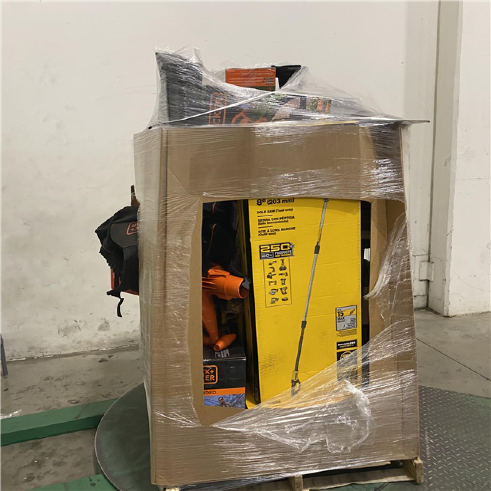 DALLAS LOCATION- AS-IS TOOLS PALLET