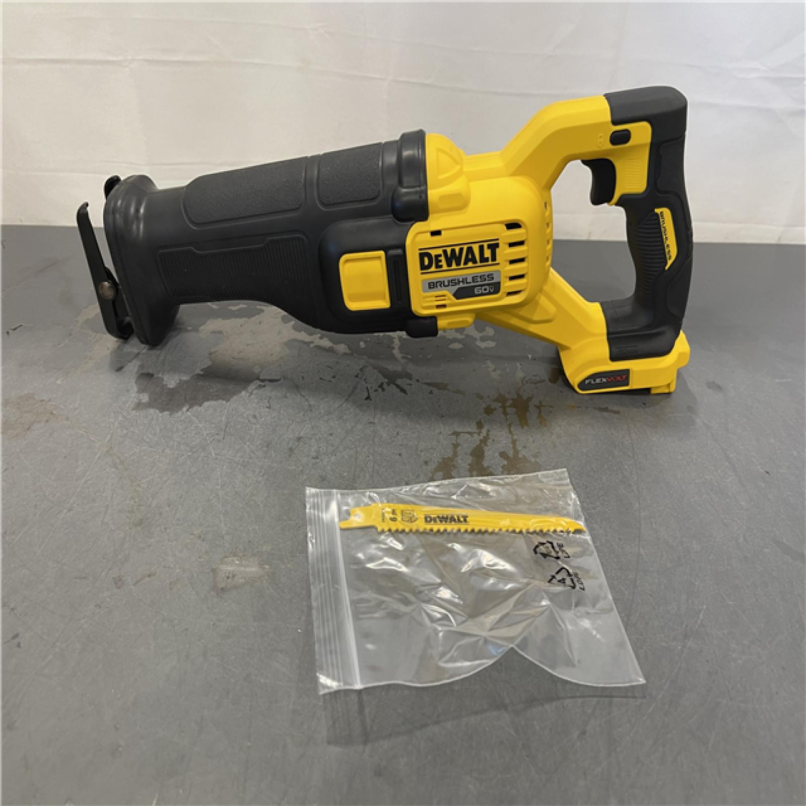 AS-IS - DeWalt FLEXVOLT 60V MAX Cordless Brushless Reciprocating Saw