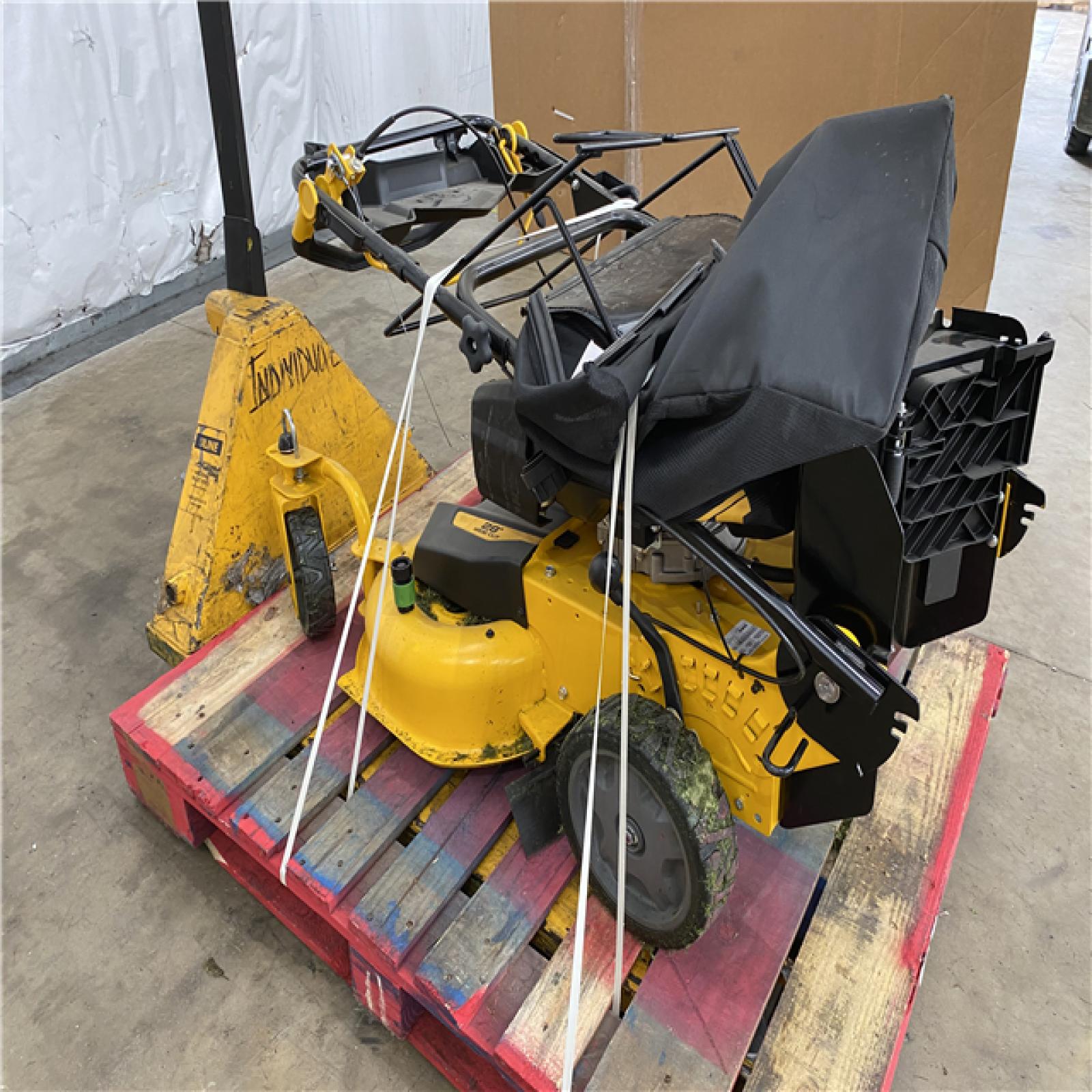 Houston Location - AS-IS Outdoor Power Equipment