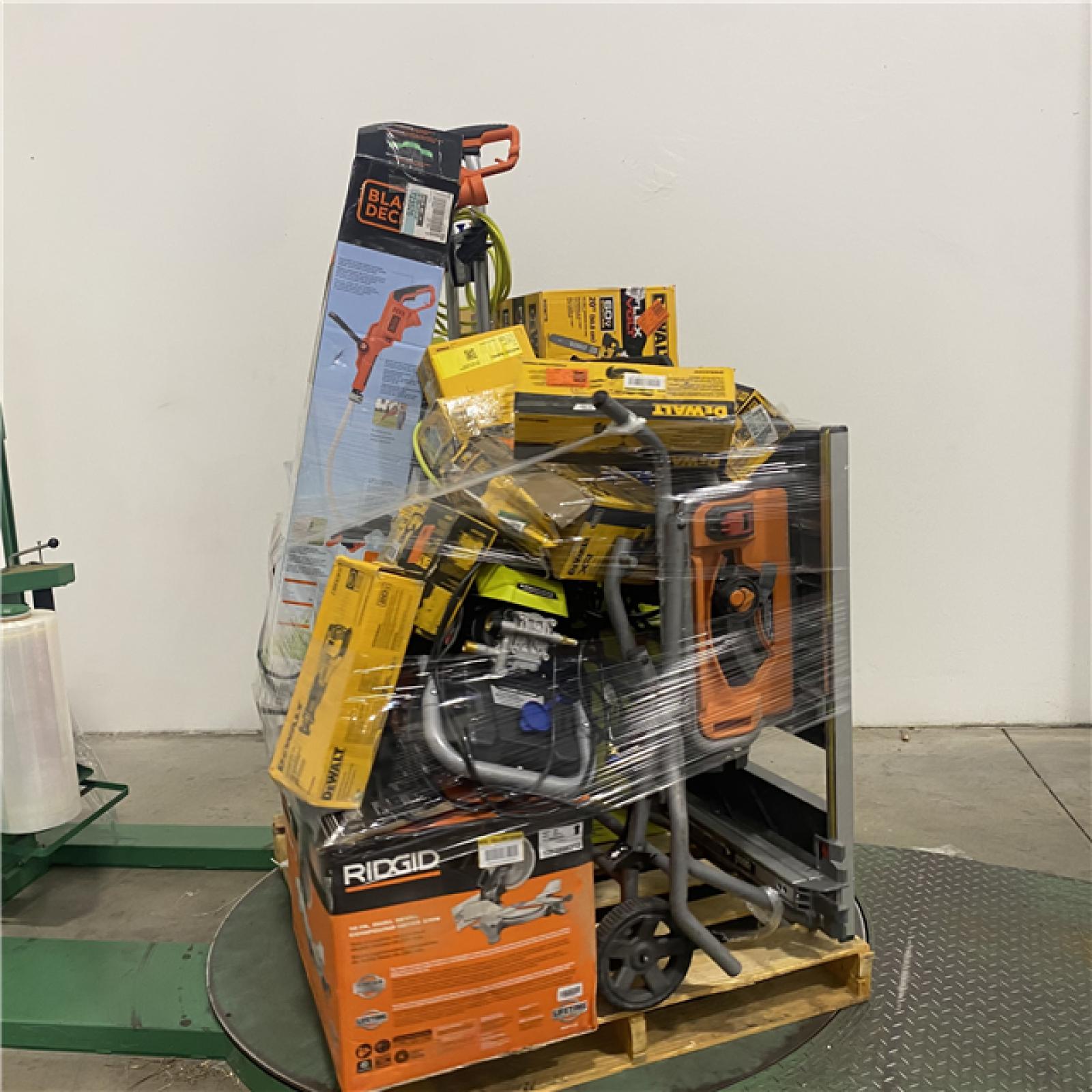 Dallas Location - As-Is Tool Pallet