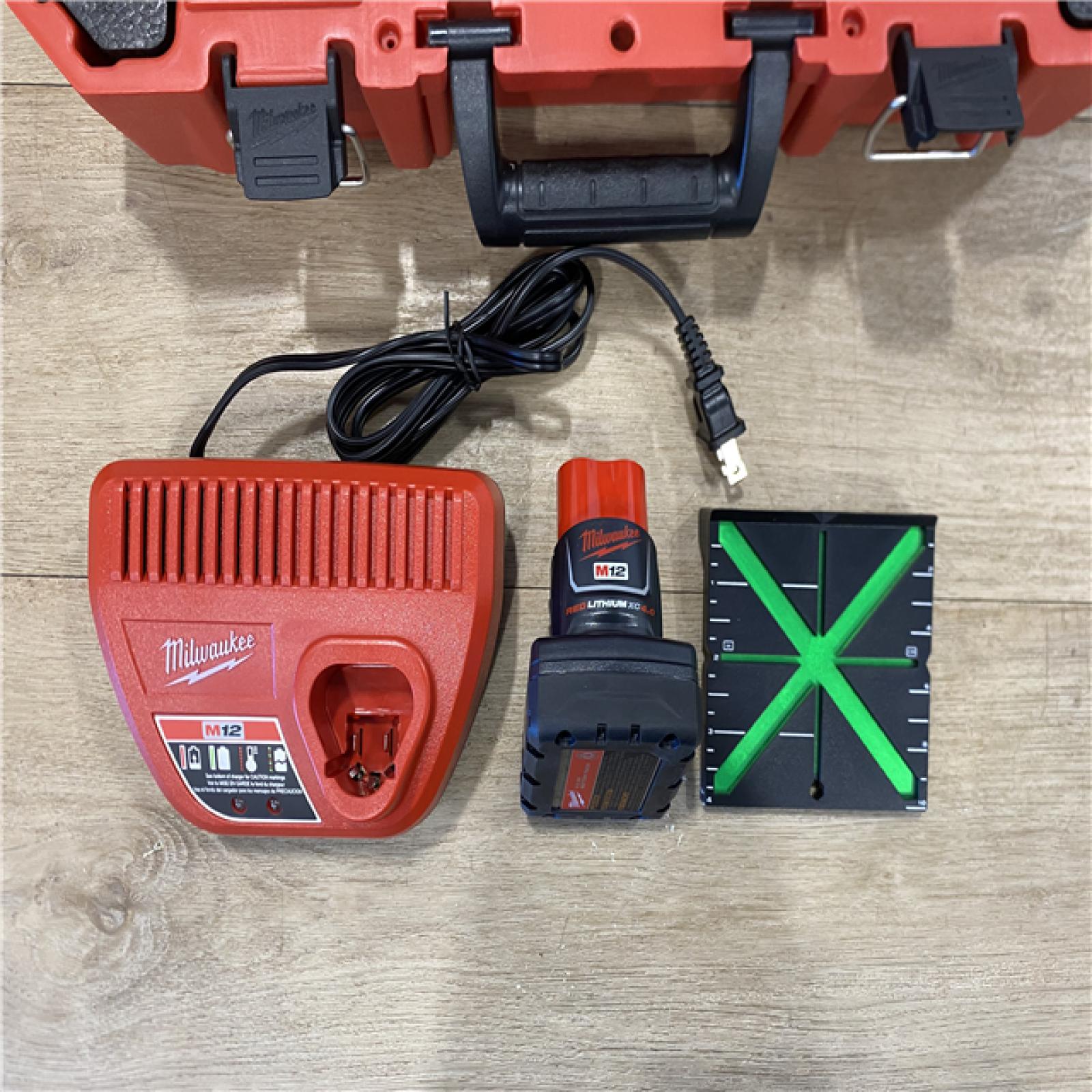 AS-IS Milwaukee 12-Volt Lithium-Ion Cordless Green 250 ft. 3-Plane Laser Level Kit