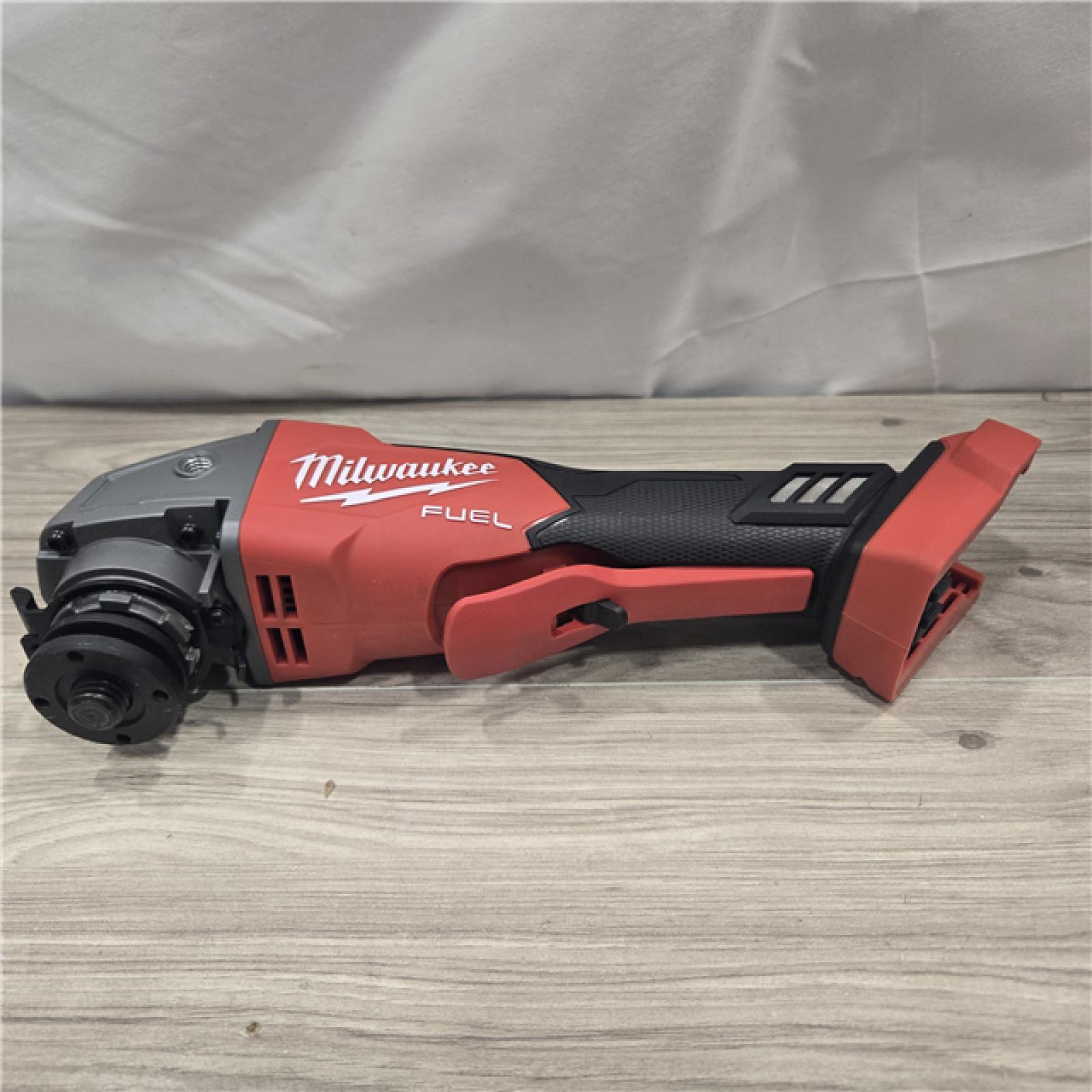 AS-IS Milwaukee 2880-20 FUEL 18V Cordless 4-1/2 in./5 in. Grinder (Tool-Only)