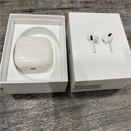 AS-IS AirPods Pro 1 And MagSafe Charging Case