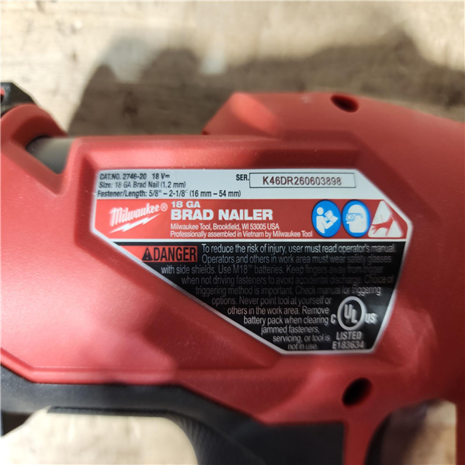 HOUSTON LOCATION - AS - IS Milwaukee FUEL 18-Volt Lithium-Ion Brushless Cordless Gen II 18-Gauge Brad Nailer (Tool-Only)